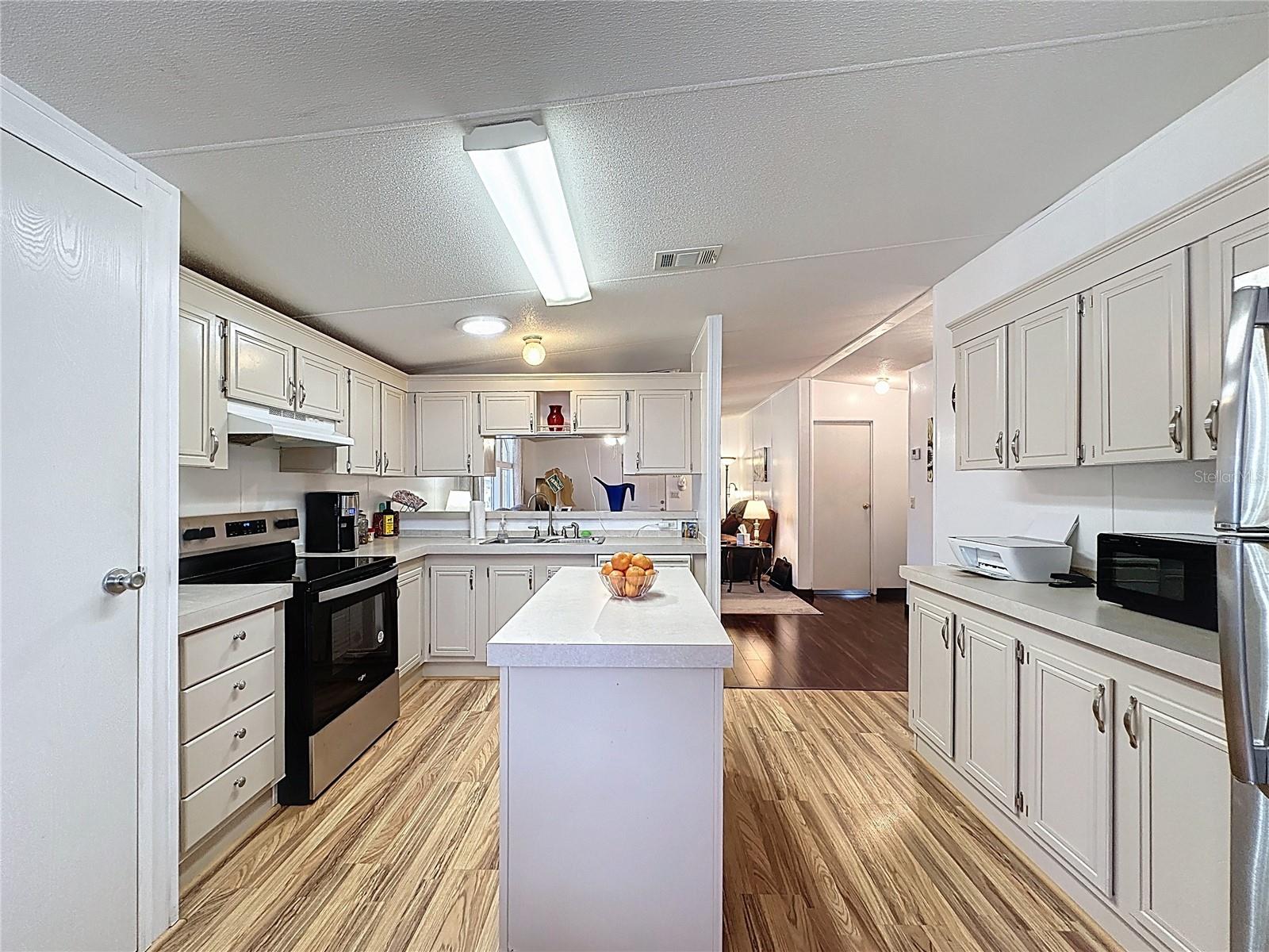 Image 10 of 38 For 251 Patterson Road I3