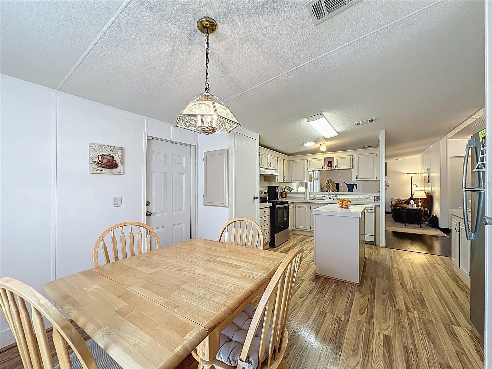 Image 9 of 38 For 251 Patterson Road I3