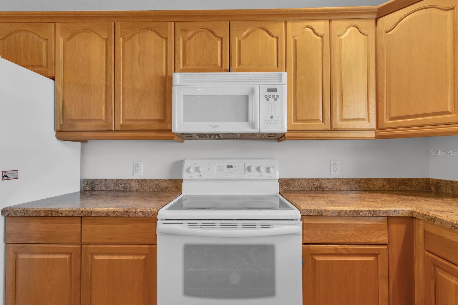 Image 13 of 36 For 1141 Meadow Spring Court