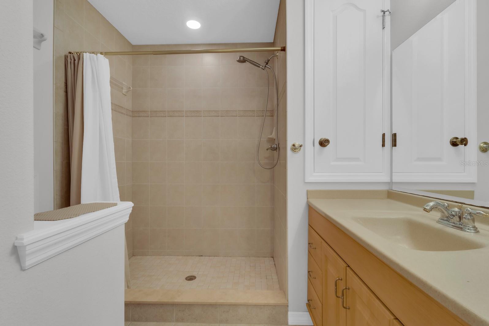 Image 27 of 36 For 1141 Meadow Spring Court