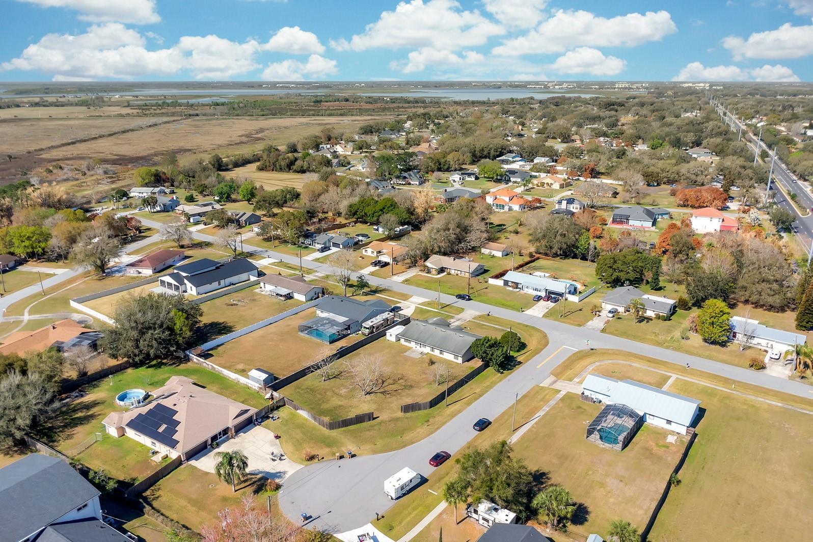 Image 7 of 36 For 1141 Meadow Spring Court