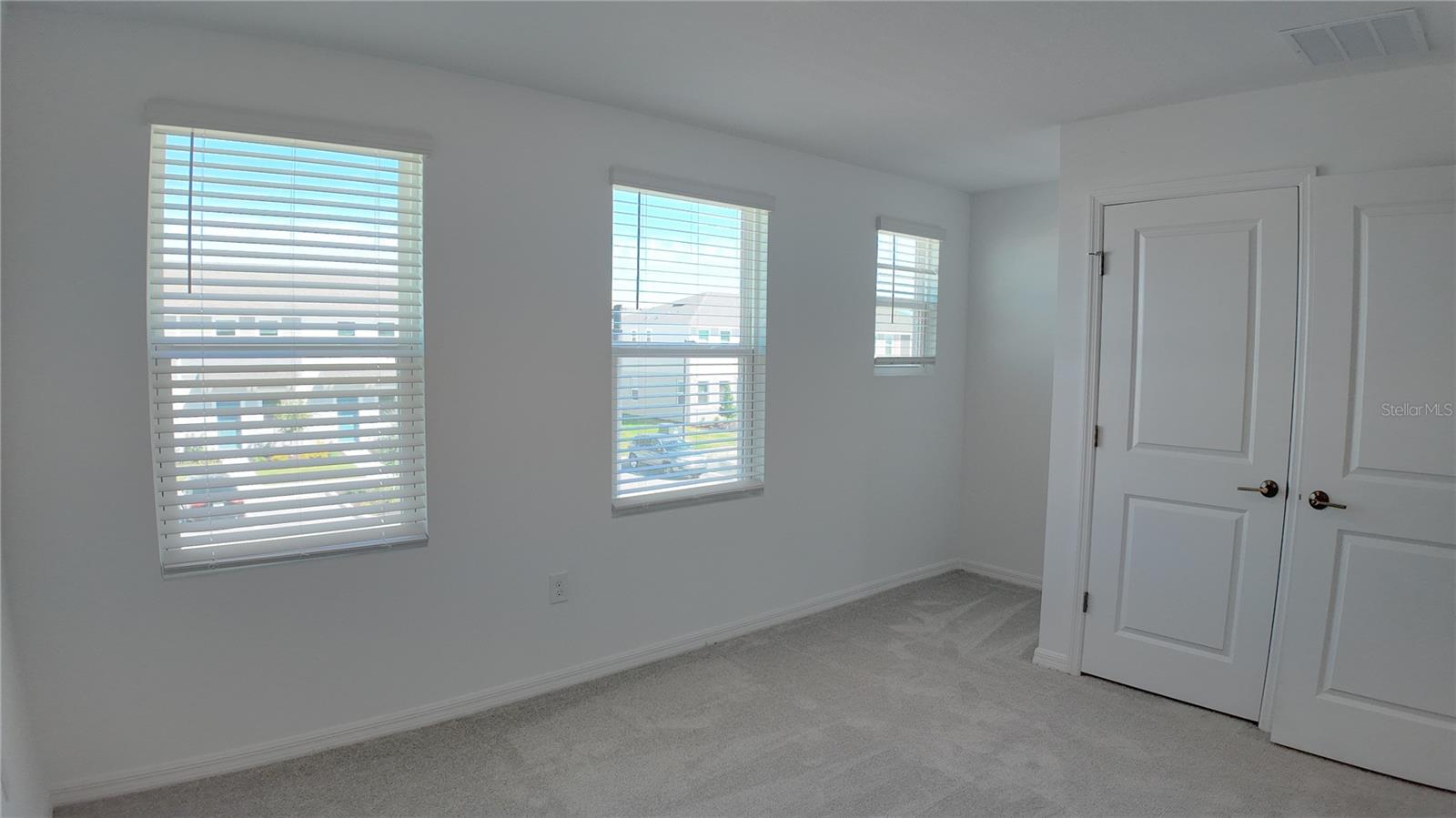 Image 15 of 27 For 3191 Skyline Loop