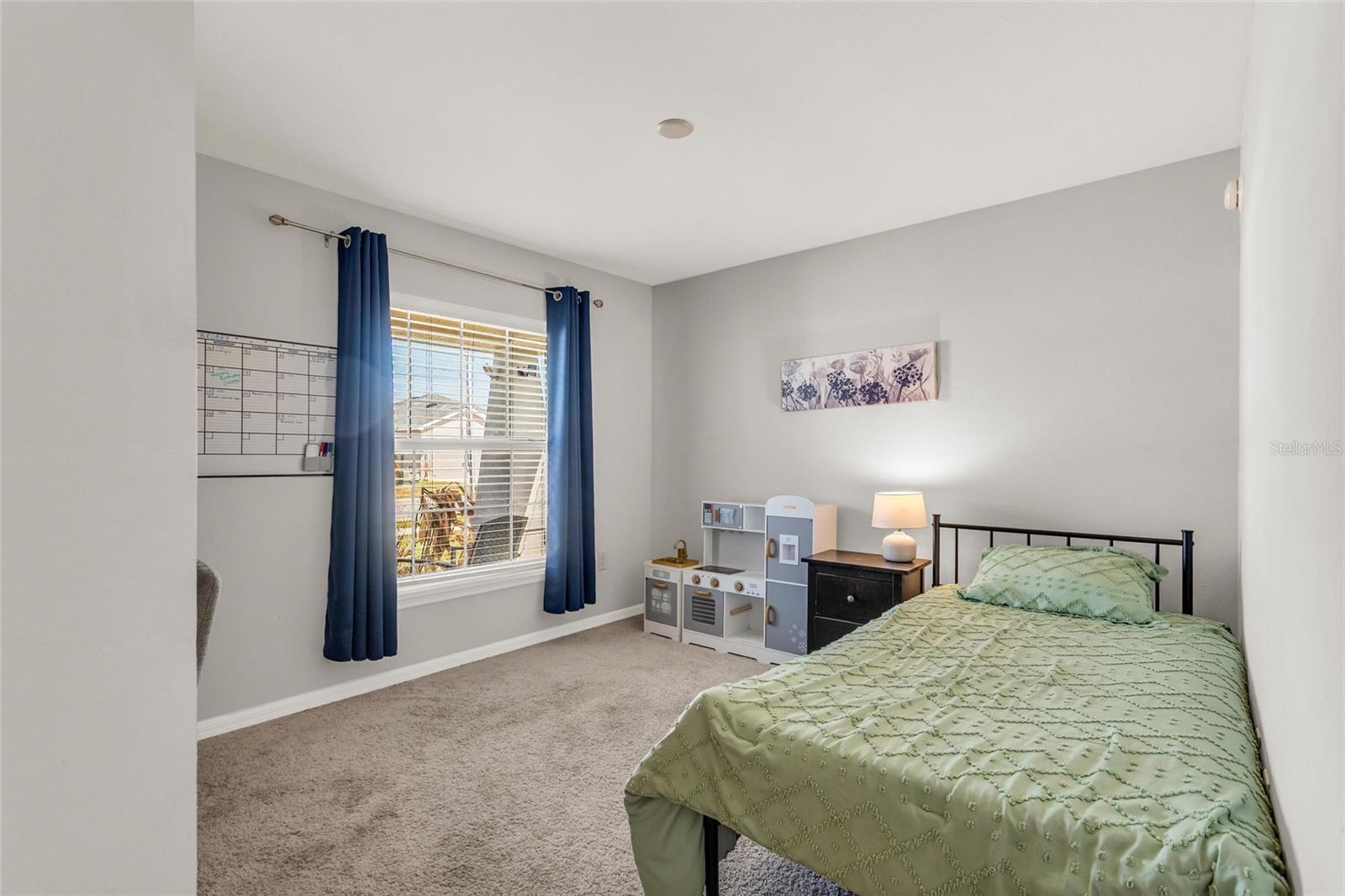 Image 16 of 47 For 909 Inverness Way