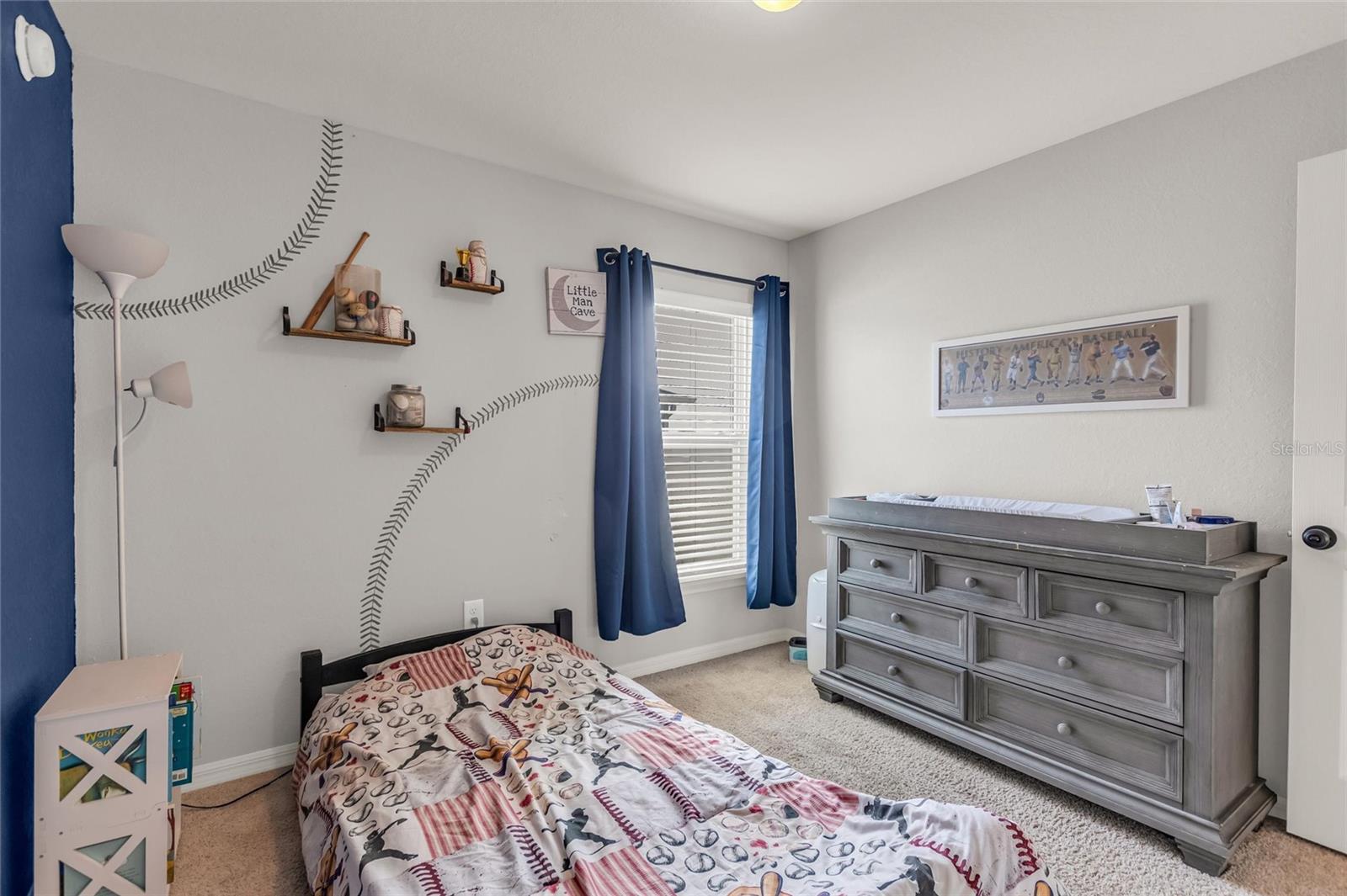 Image 20 of 47 For 909 Inverness Way