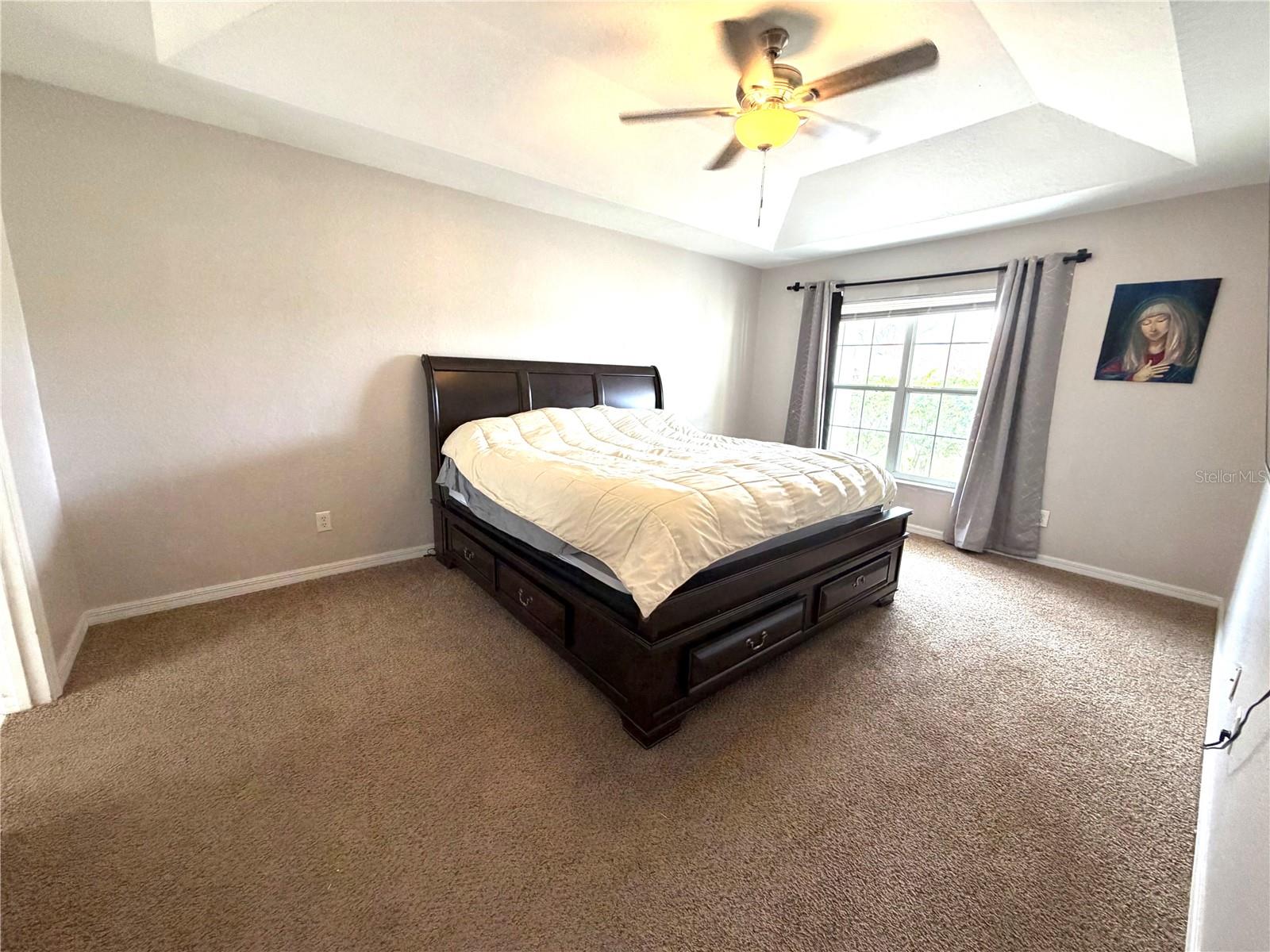 Image 9 of 14 For 106 Eagle Point Boulevard