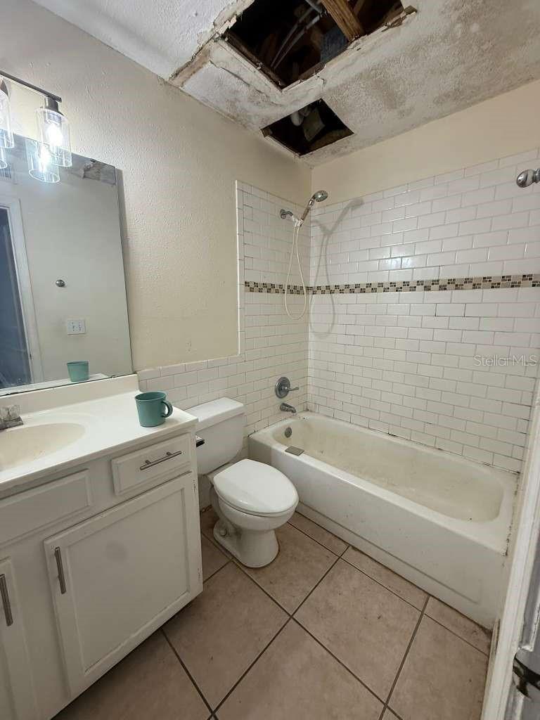 Image 6 of 9 For 6094 Westgate Drive 101