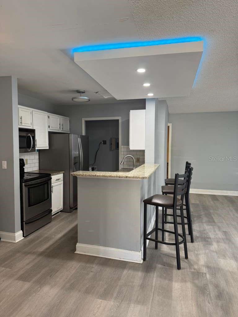 Image 8 of 9 For 6094 Westgate Drive 101