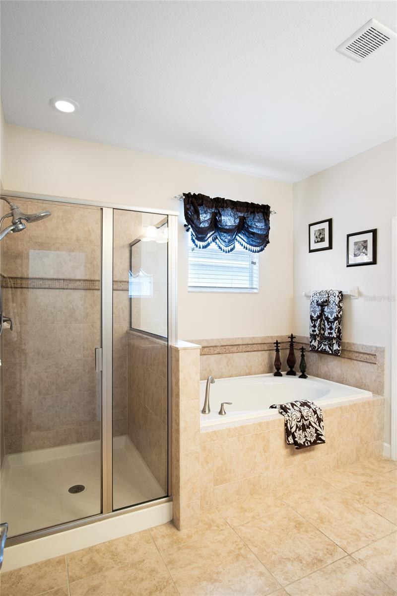 Image 16 of 41 For 3378 Cortland Drive