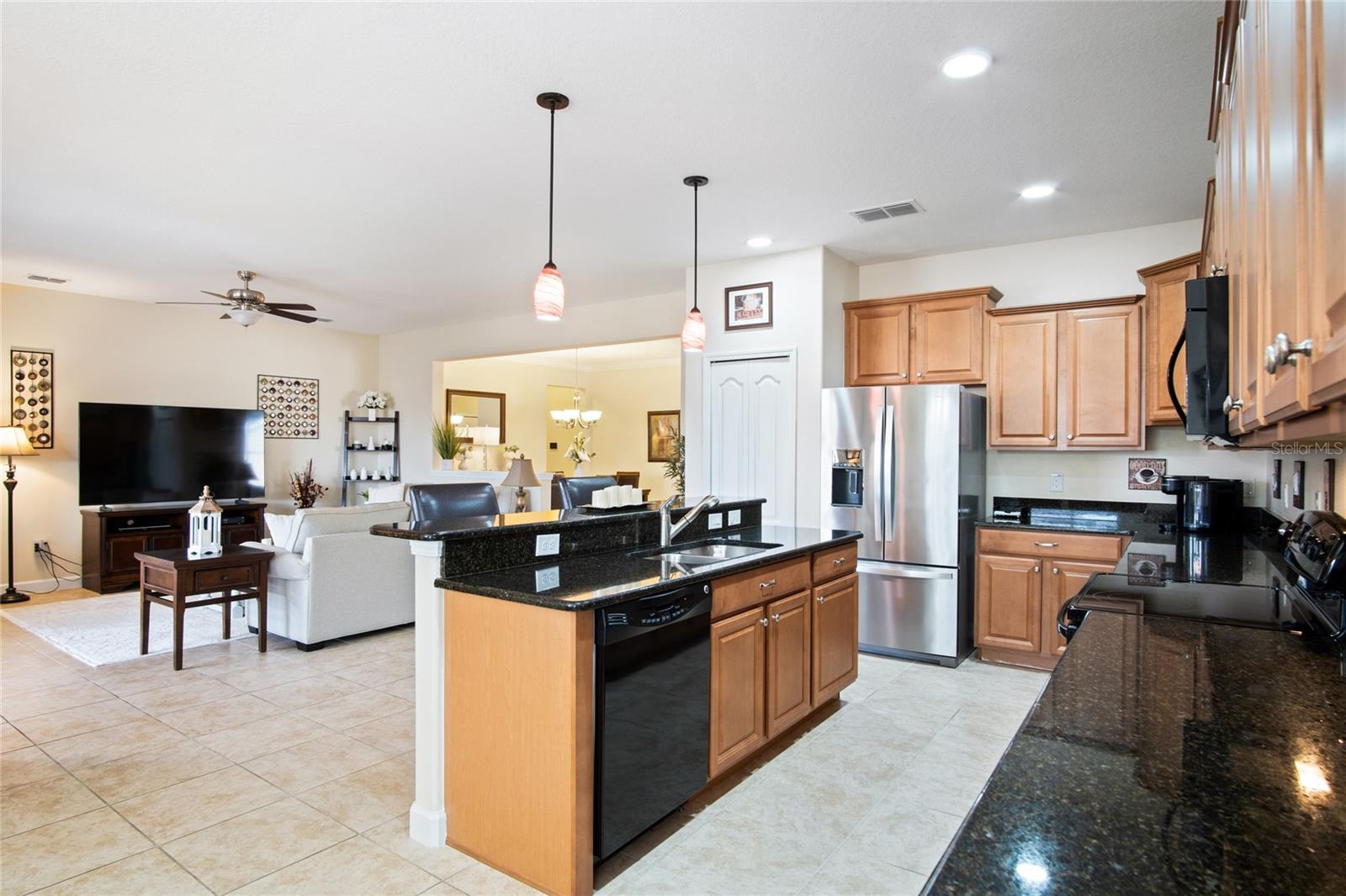 Image 8 of 41 For 3378 Cortland Drive