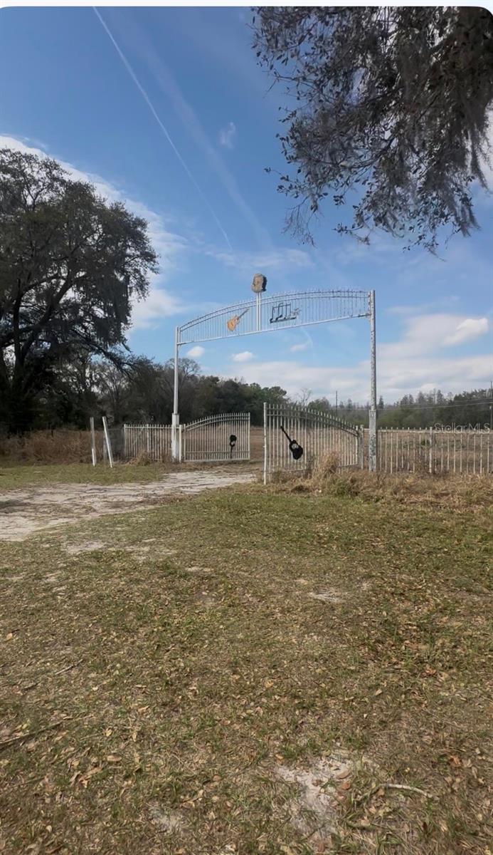 Image 3 of 3 For 8536 State Road 33 N