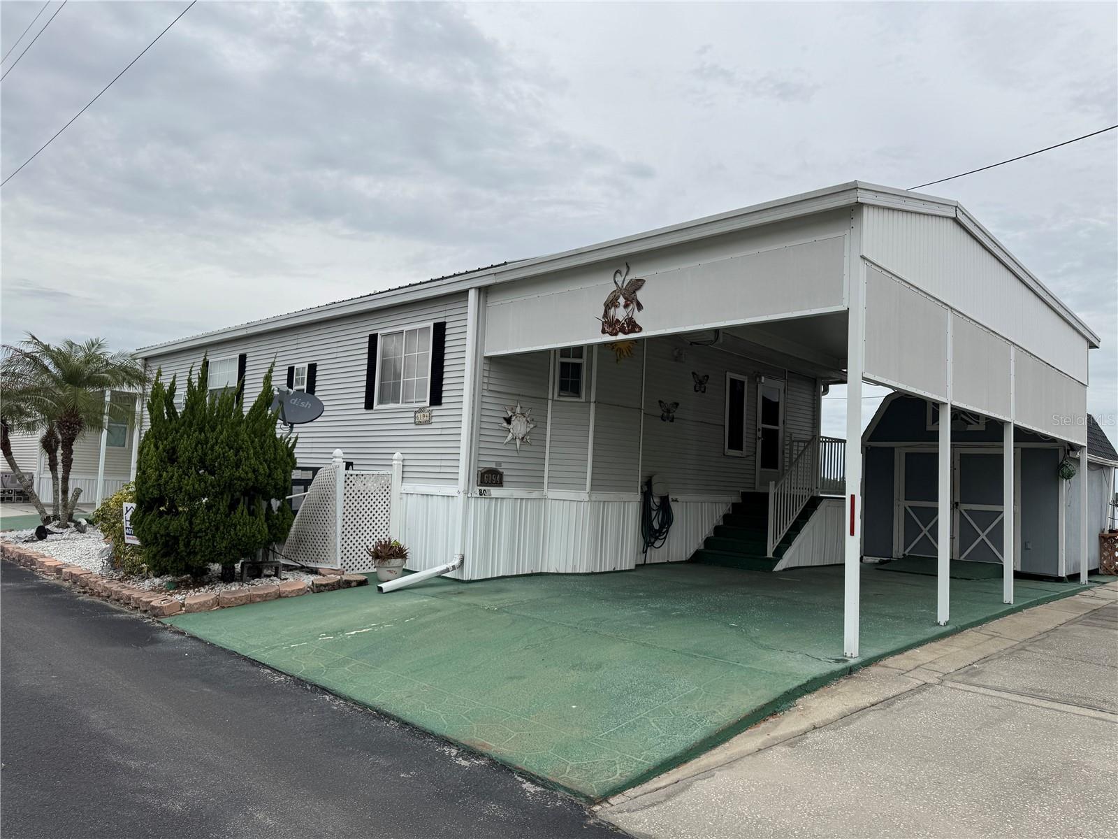 Image 2 of 33 For 6194 Parkway E