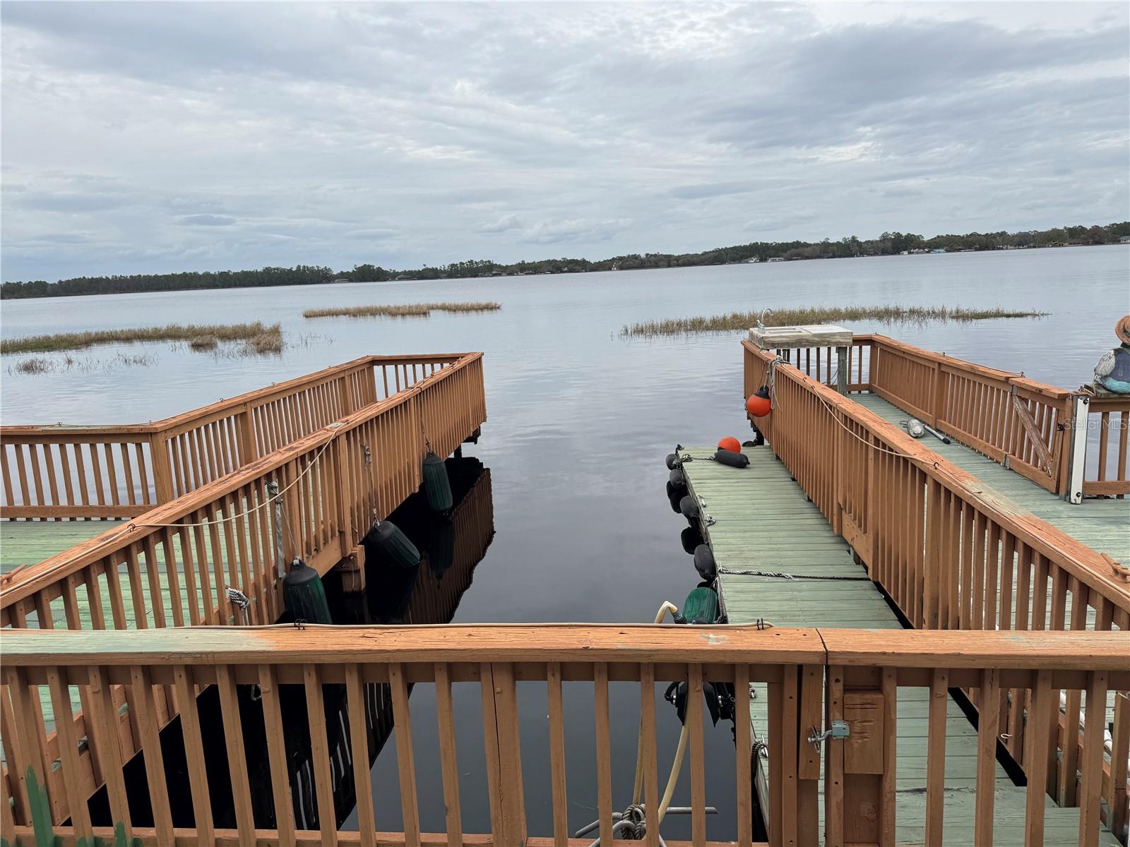 Image 8 of 33 For 6194 Parkway E