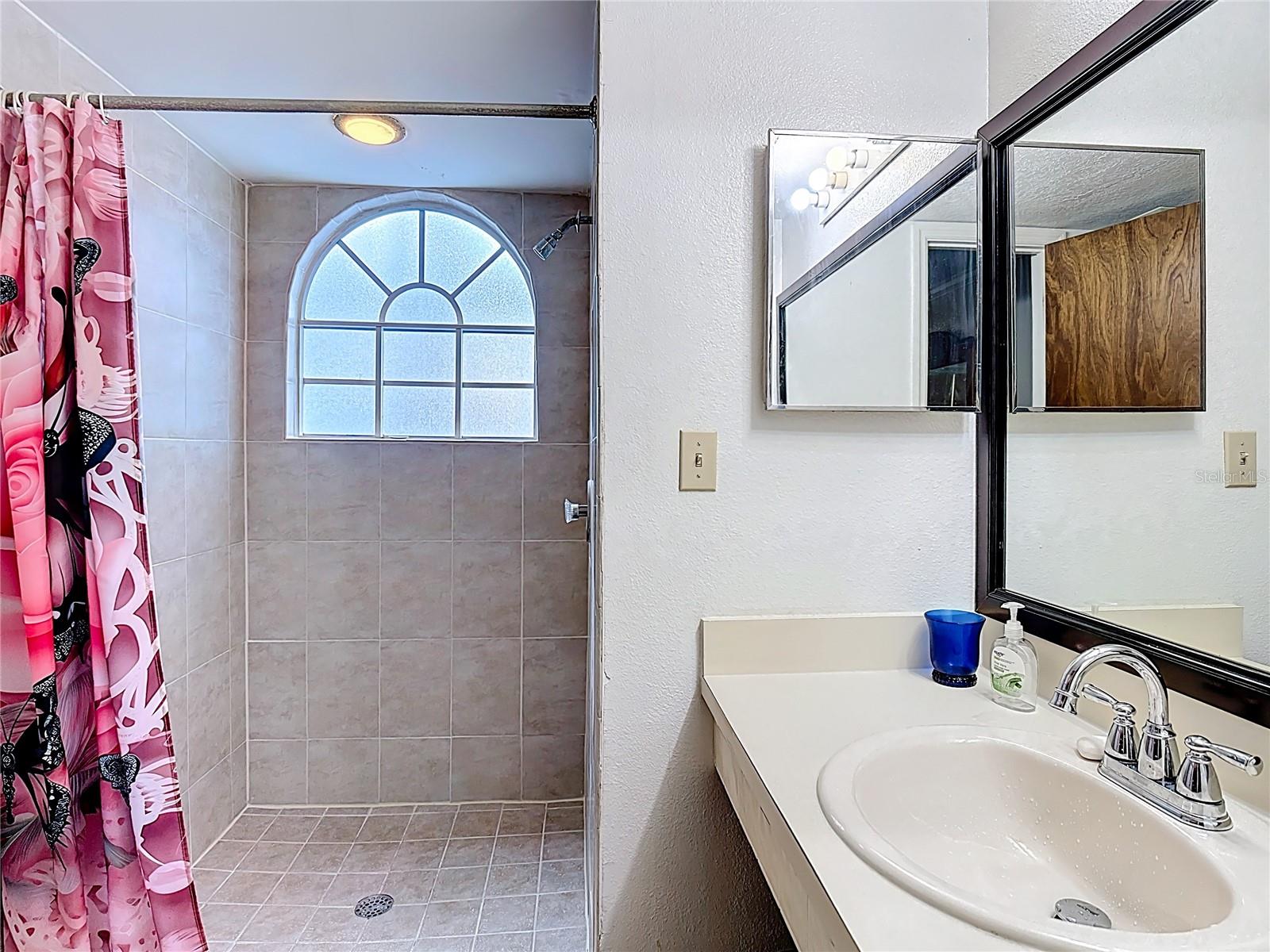 Image 15 of 24 For 2719 Poinciana Boulevard 185