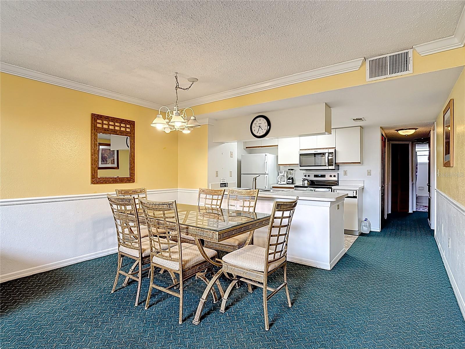 Image 7 of 24 For 2719 Poinciana Boulevard 185