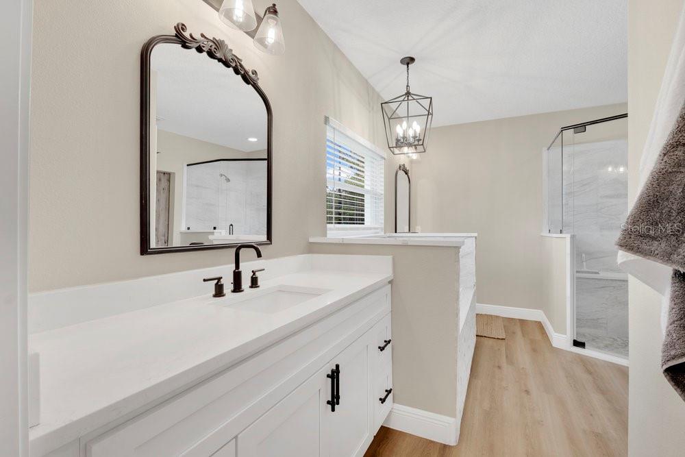 Image 12 of 38 For 9054 Lincoln Road