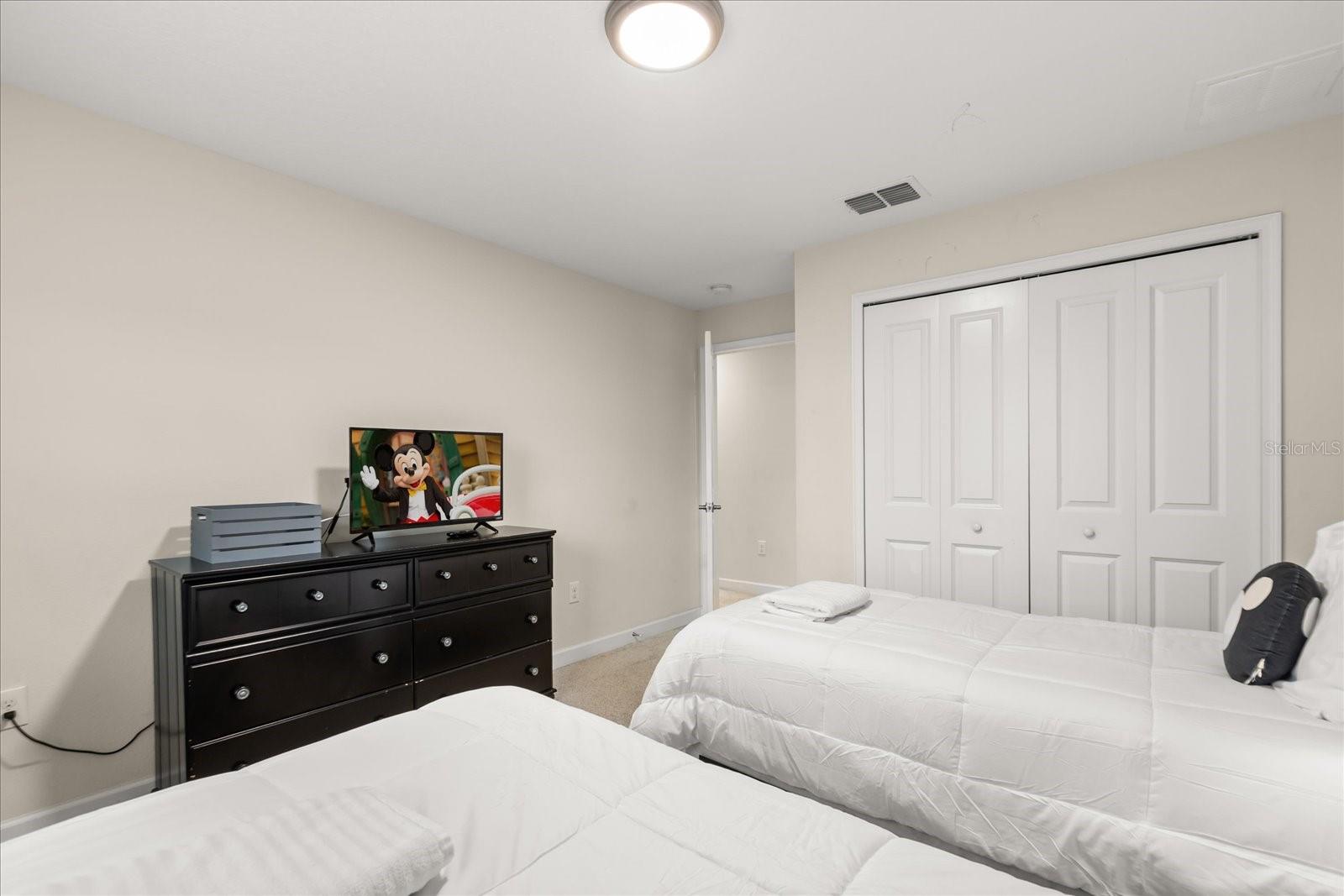 Image 22 of 40 For 9075 Dogleg Dr