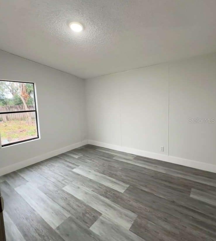 Image 11 of 20 For 154 Vanguard Circle