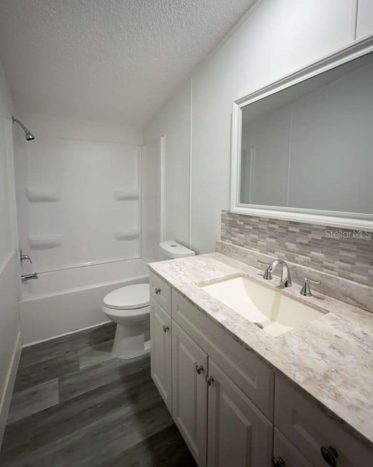 Image 17 of 20 For 154 Vanguard Circle