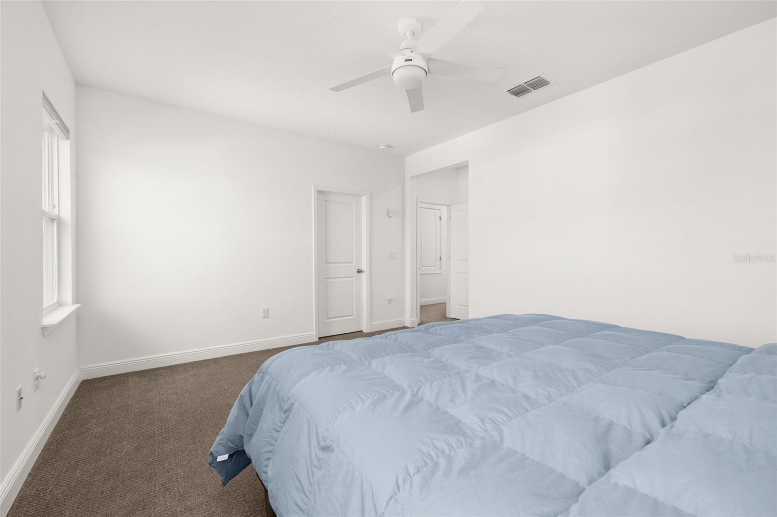 Image 38 of 78 For 4445 Lions Gate Avenue