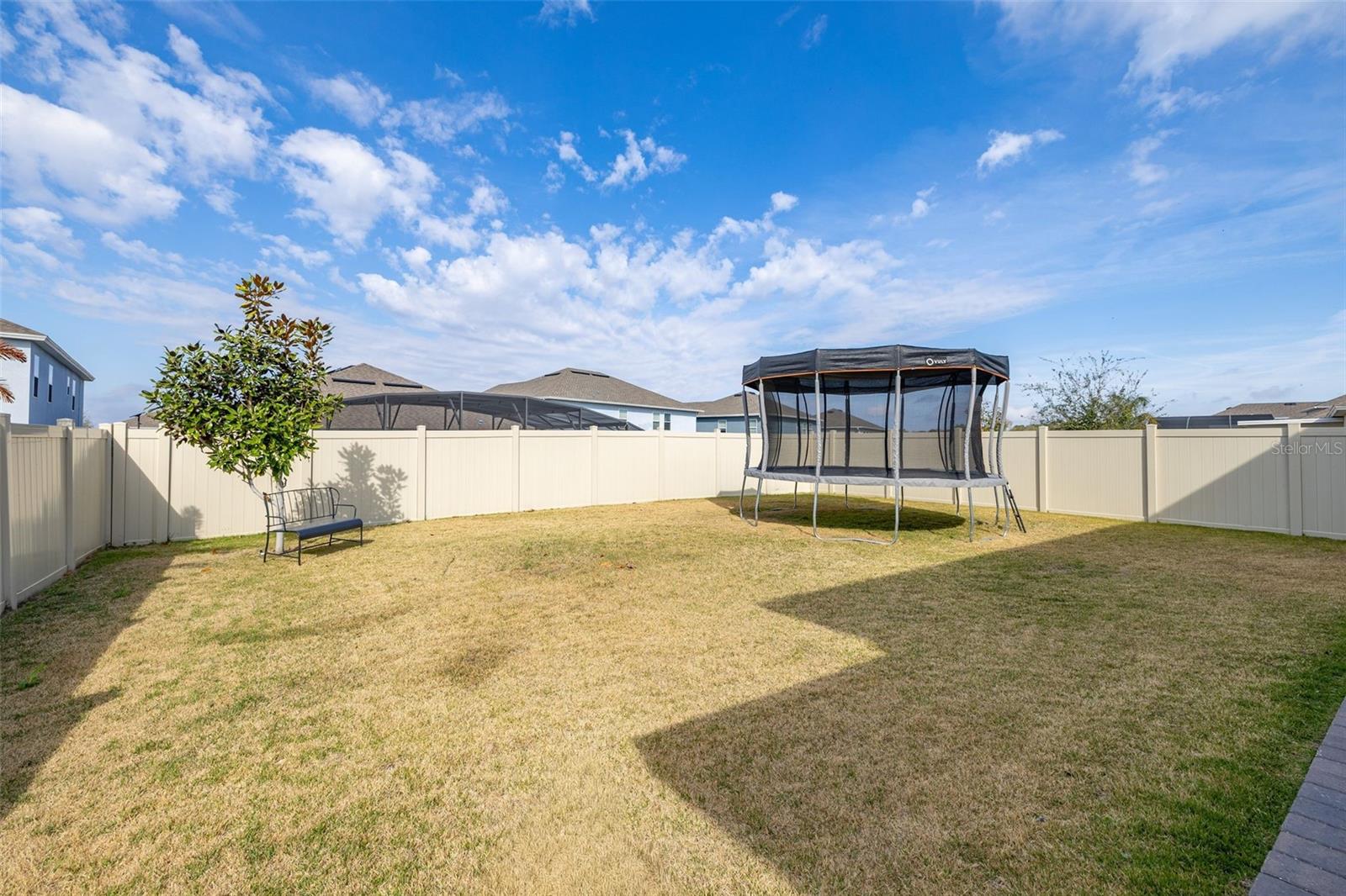 Image 58 of 78 For 4445 Lions Gate Avenue