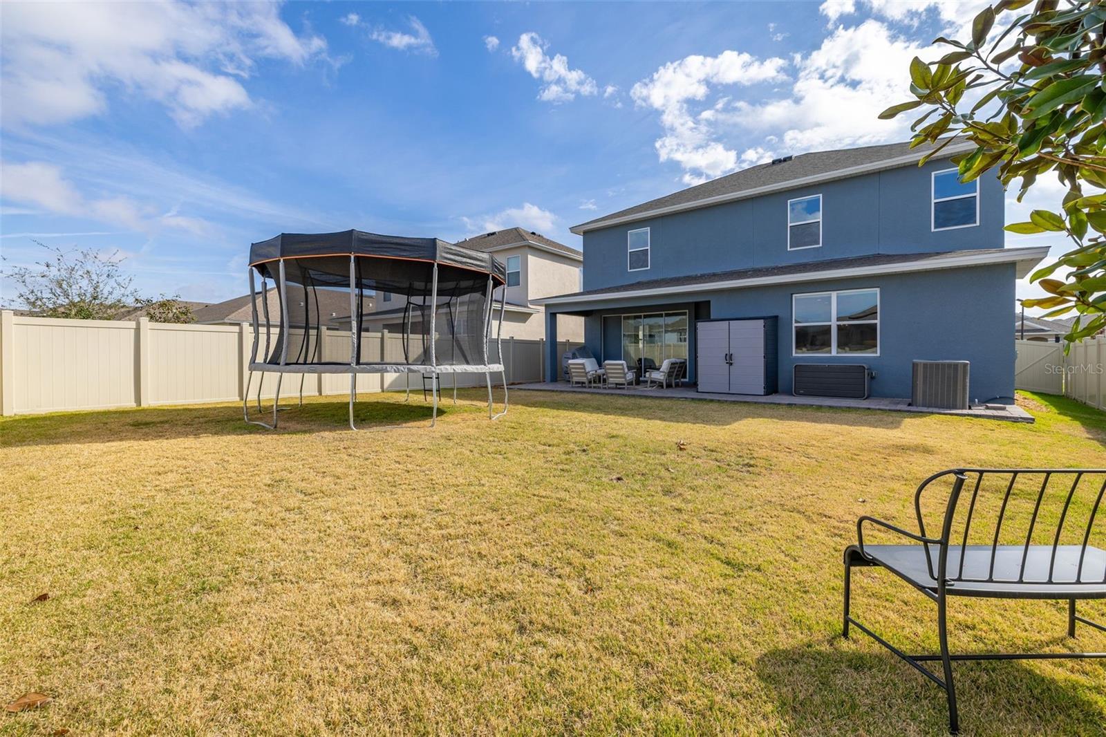 Image 60 of 78 For 4445 Lions Gate Avenue