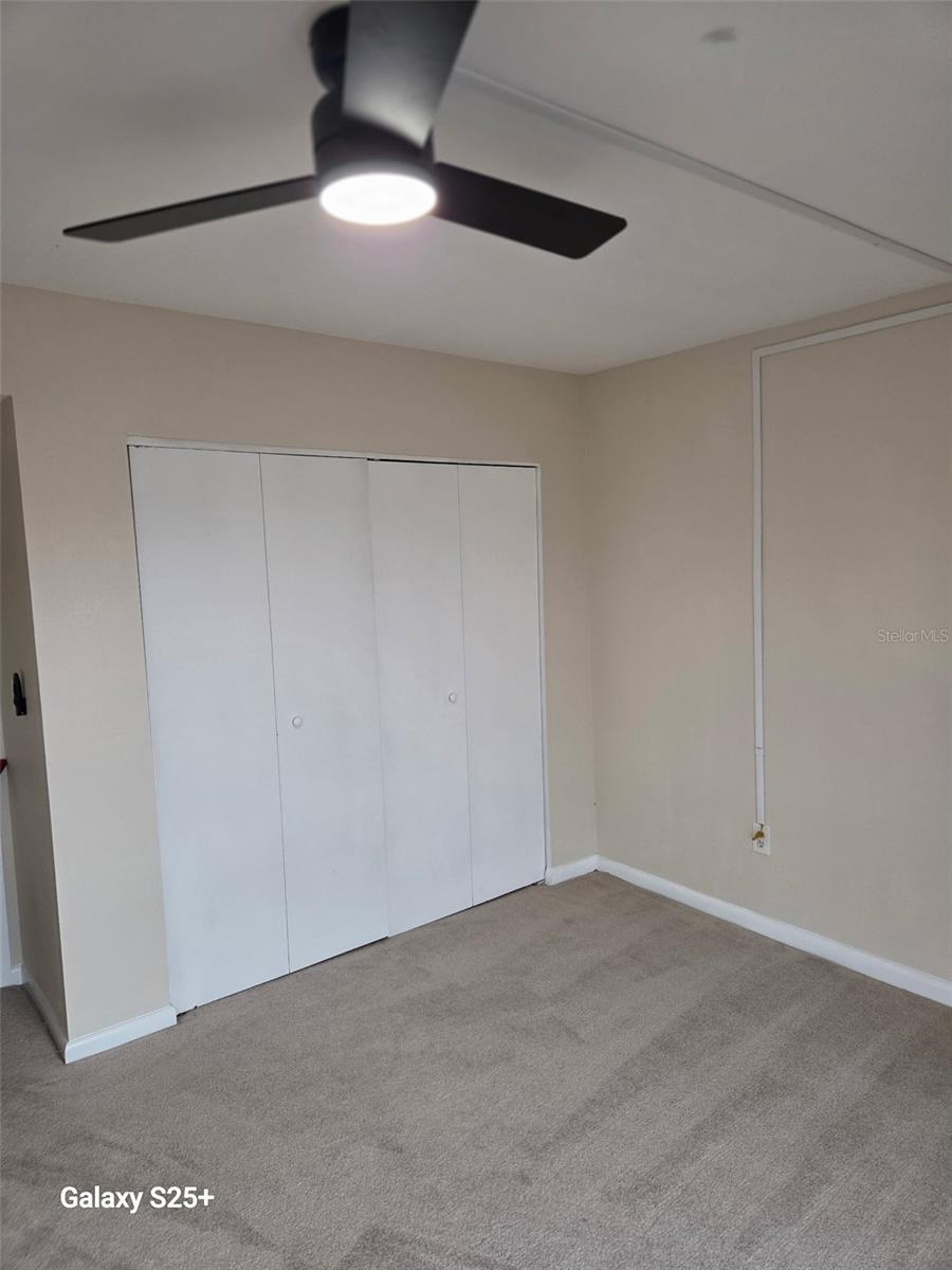 Image 11 of 16 For 4328 Aqua Vista Drive B