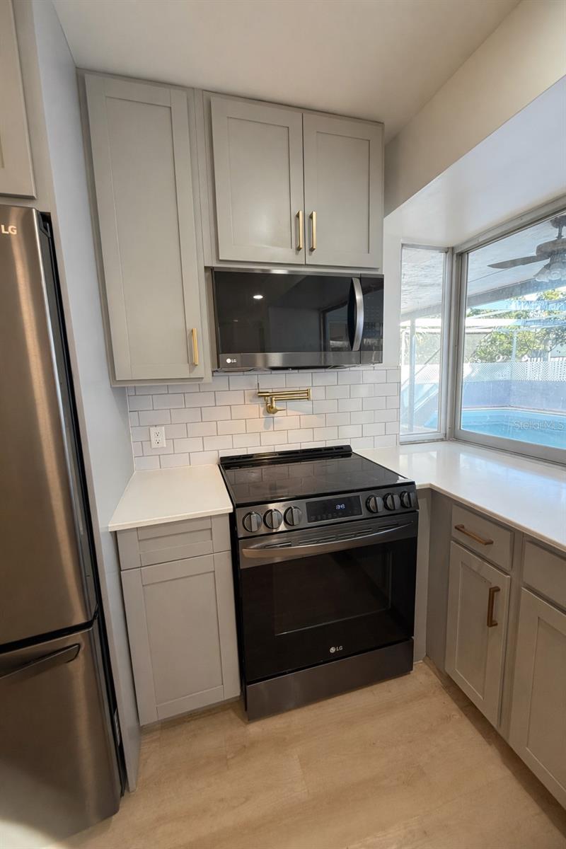 Image 8 of 20 For 8760 21st Street