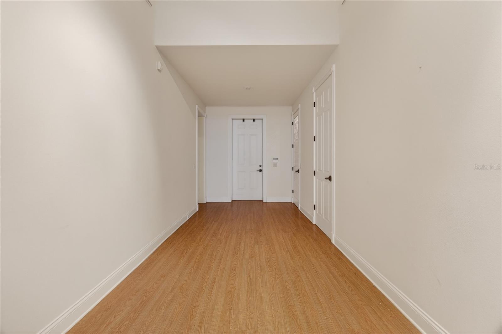 Image 16 of 80 For 2128 Lake Ariana Boulevard