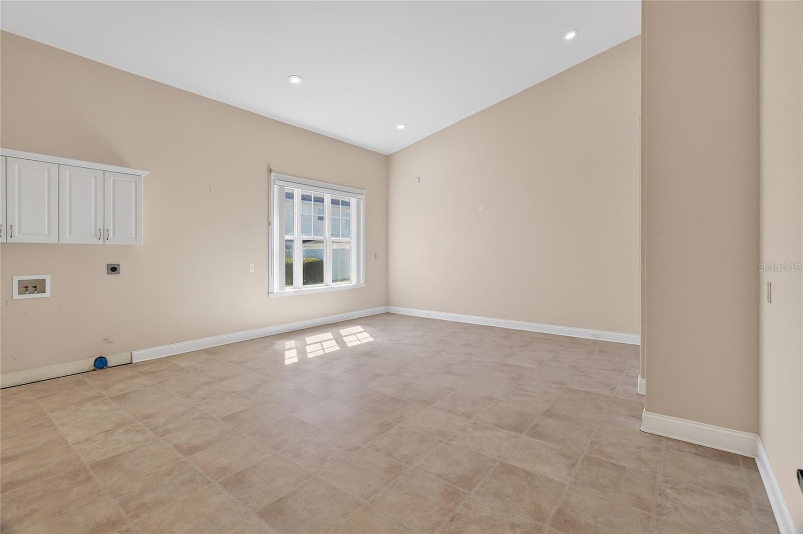 Image 34 of 80 For 2128 Lake Ariana Boulevard