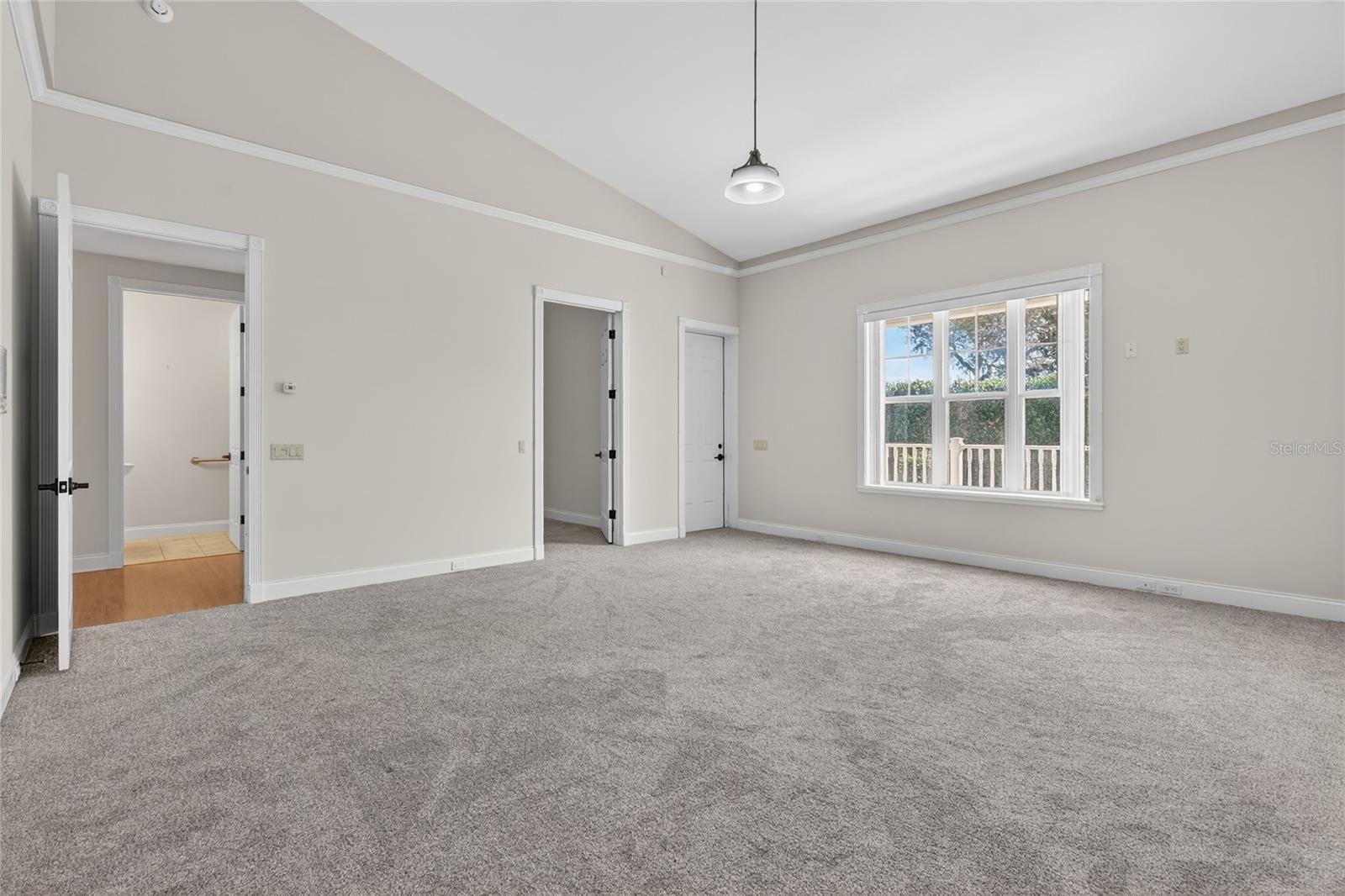 Image 36 of 80 For 2128 Lake Ariana Boulevard