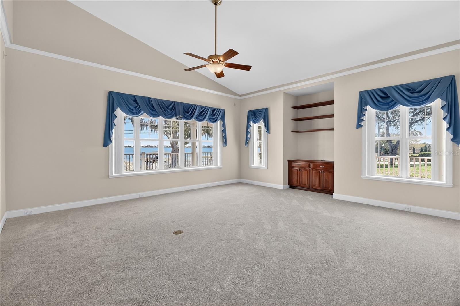 Image 50 of 80 For 2128 Lake Ariana Boulevard