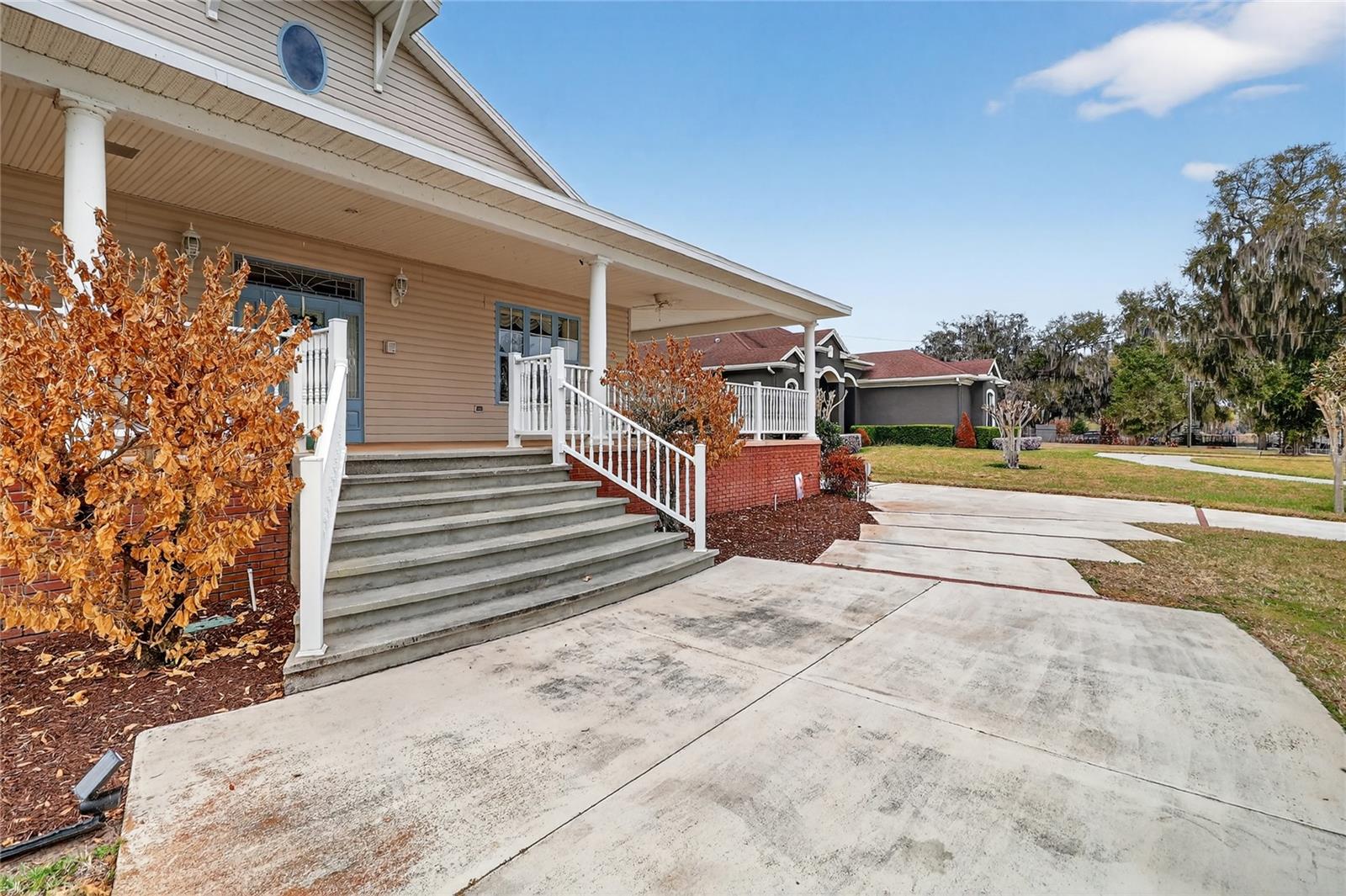 Image 70 of 80 For 2128 Lake Ariana Boulevard