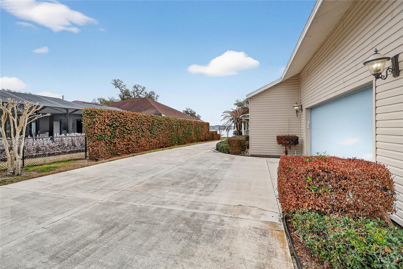 Image 9 of 80 For 2128 Lake Ariana Boulevard