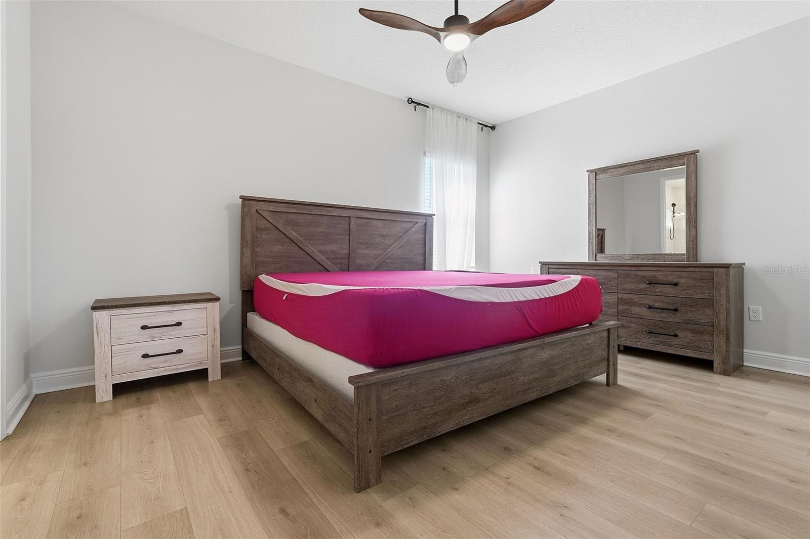 Image 42 of 52 For 16131 Volterra Point