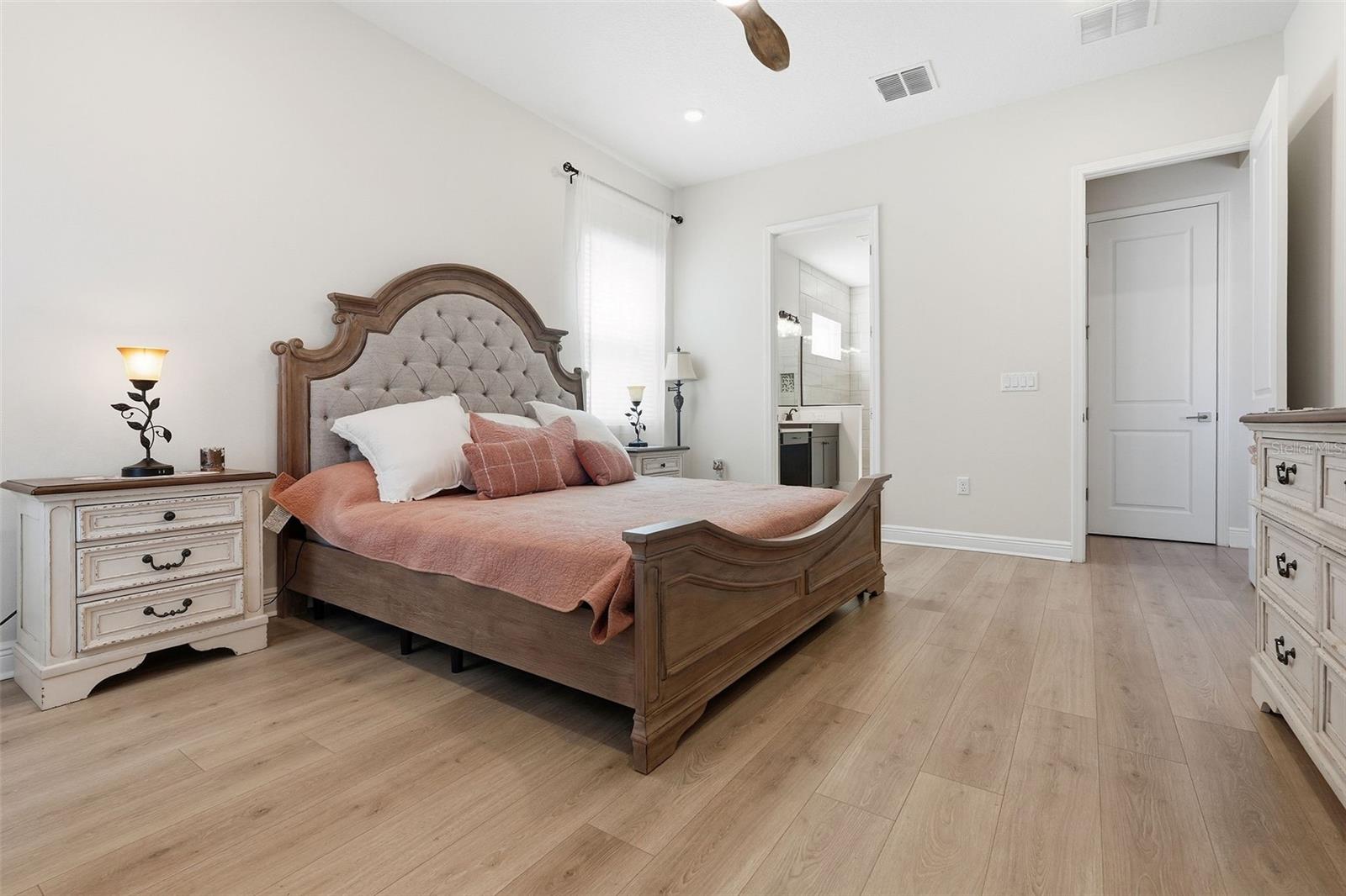 Image 8 of 52 For 16131 Volterra Point