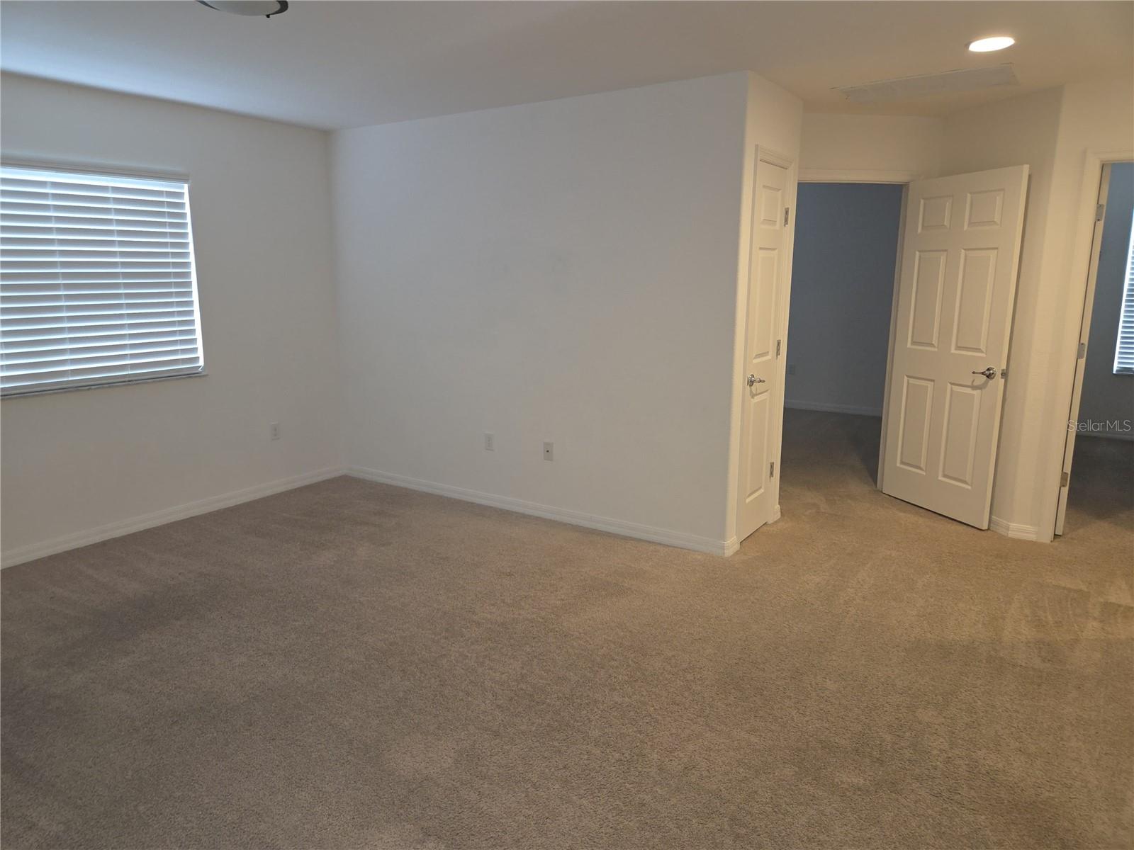 Image 16 of 24 For 3876 Carrick Bend Drive
