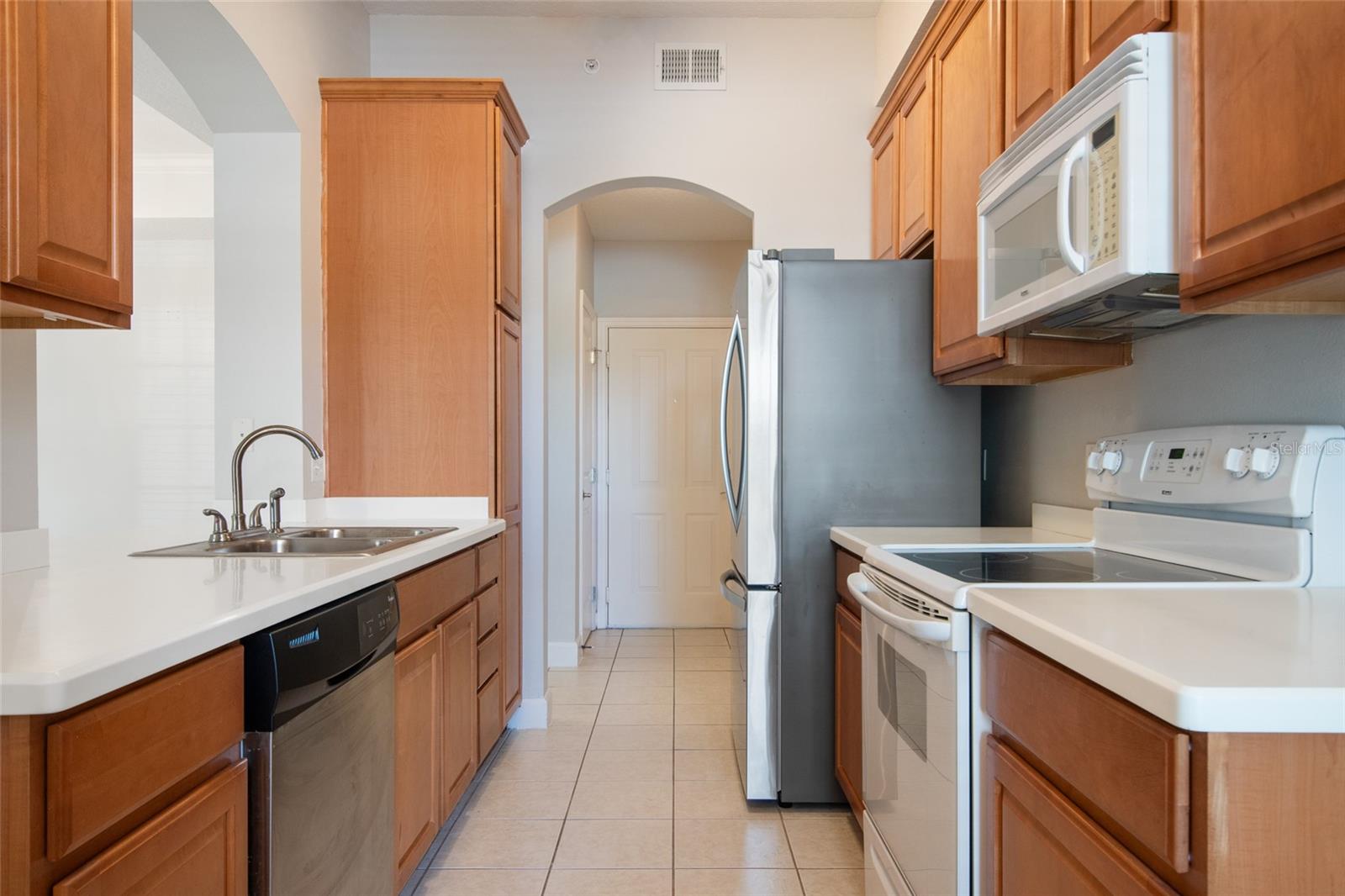 Image 15 of 41 For 1410 Celebration Avenue #102