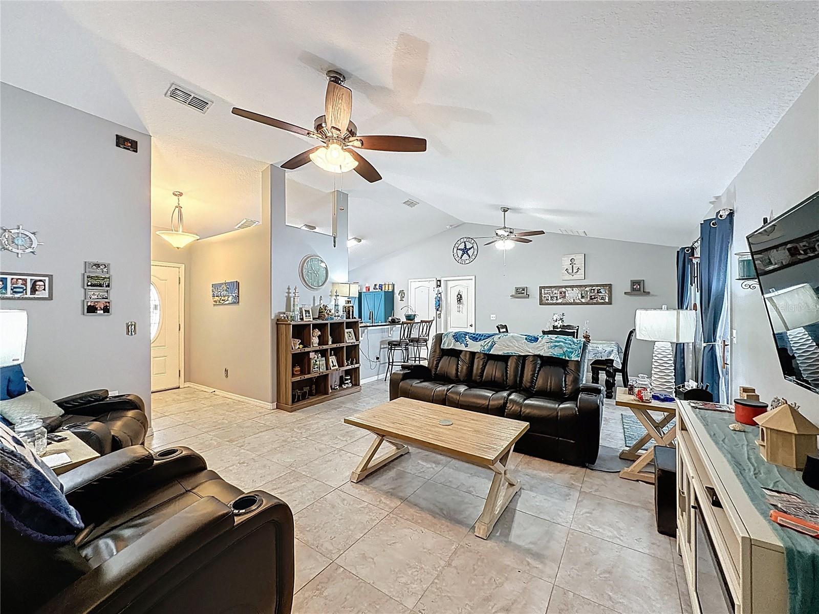 Image 12 of 38 For 217 Compass Rose Drive