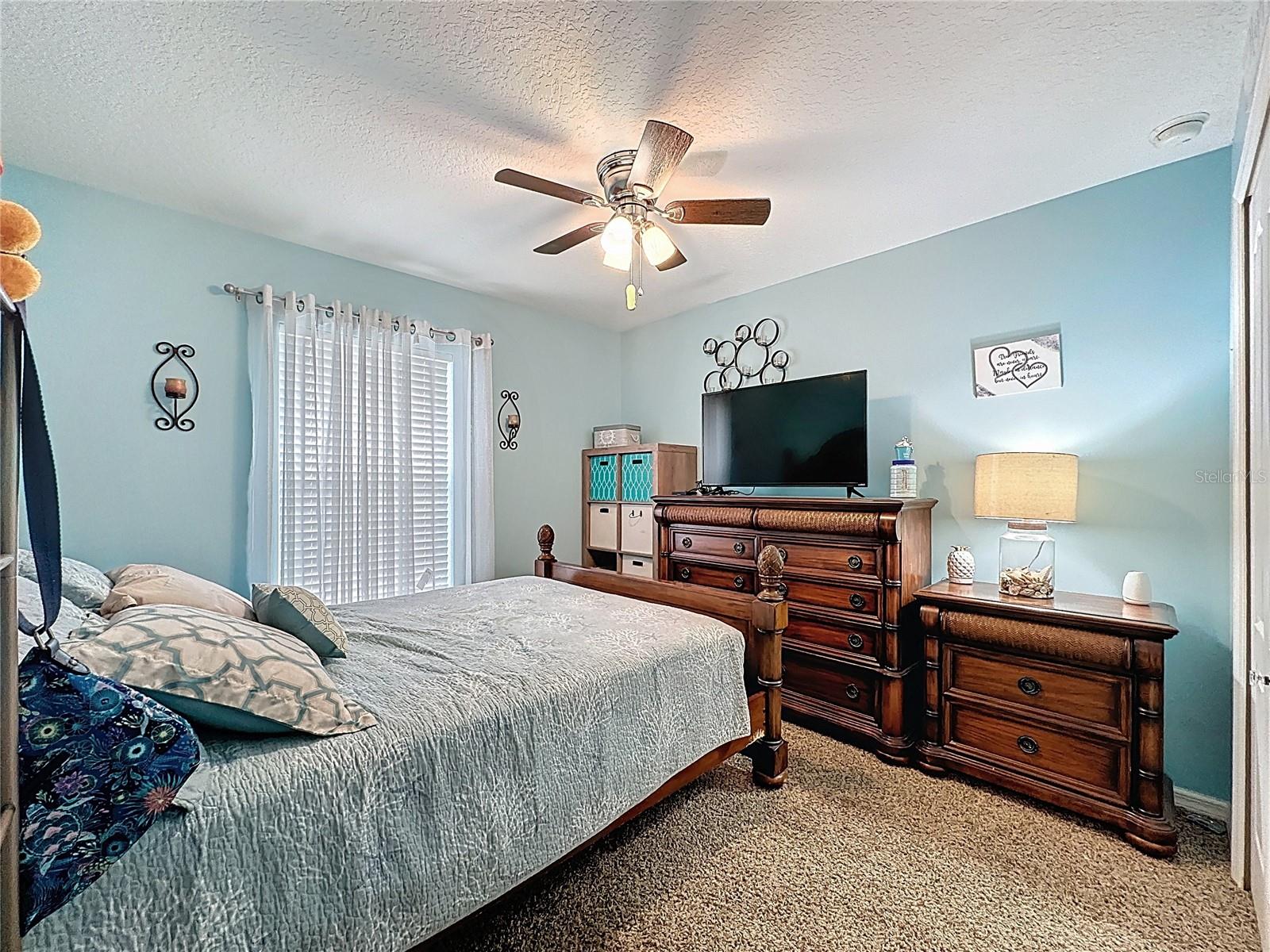 Image 26 of 38 For 217 Compass Rose Drive