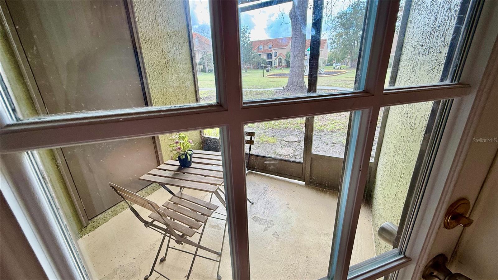 Image 16 of 21 For 441 Fountainhead Circle 170