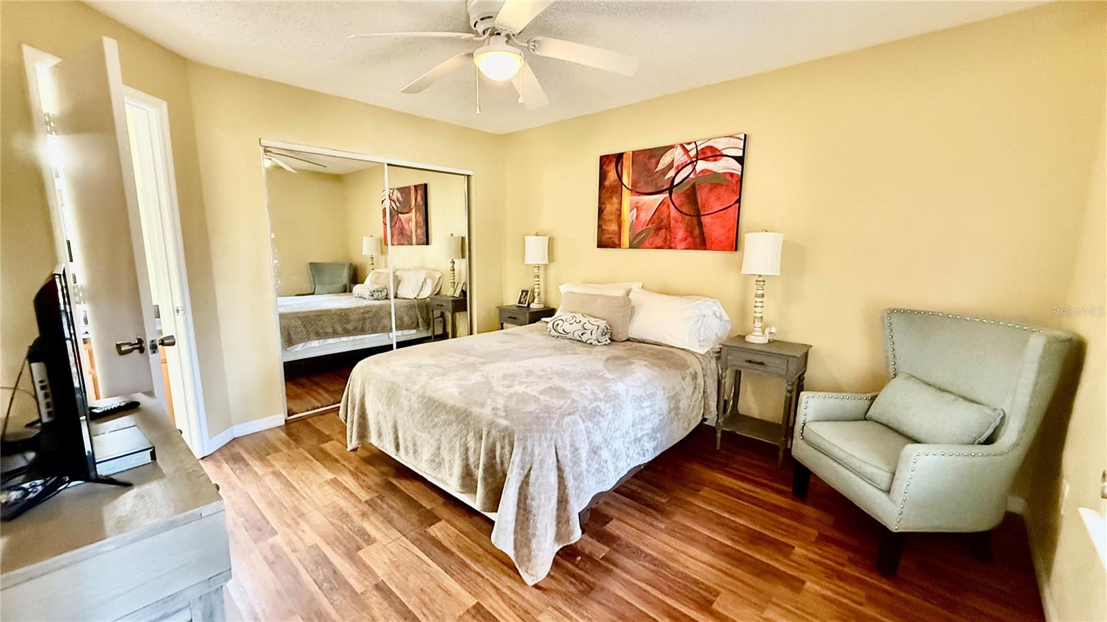 Image 8 of 21 For 441 Fountainhead Circle 170