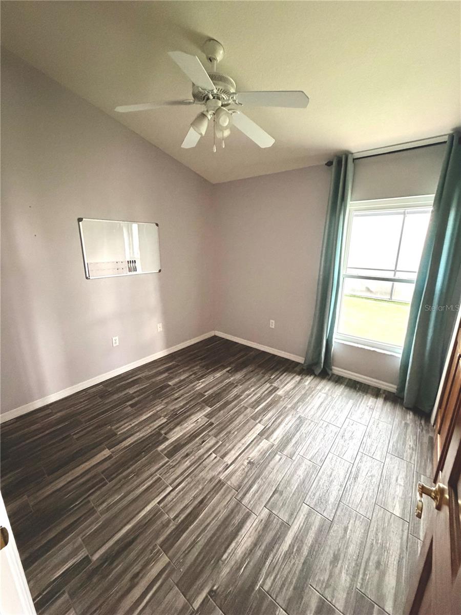 Image 12 of 18 For 1350 Emerald Drive