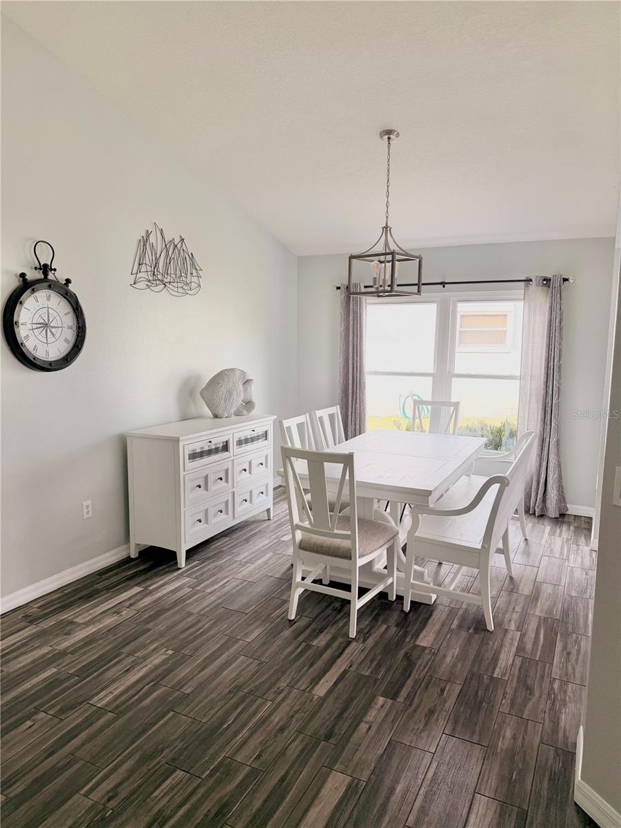 Image 2 of 18 For 1350 Emerald Drive