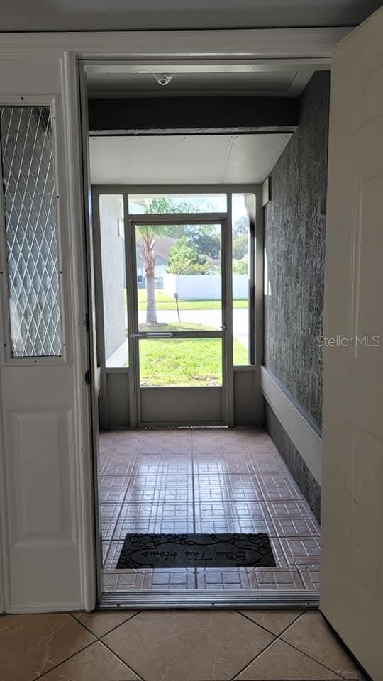 Image 10 of 10 For 2467 Quail Run Boulevard N