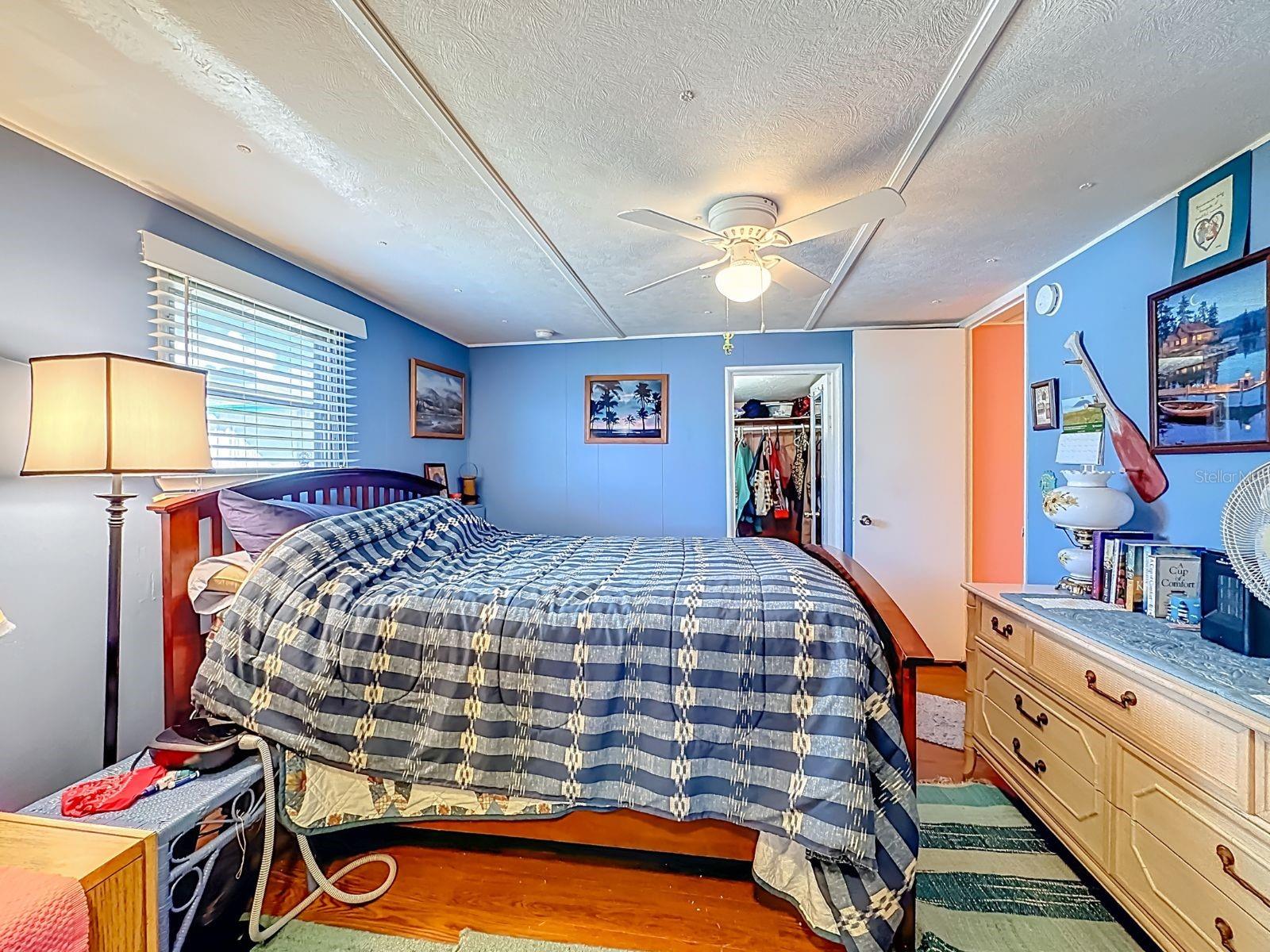 Image 17 of 31 For 411 Tropic Drive W