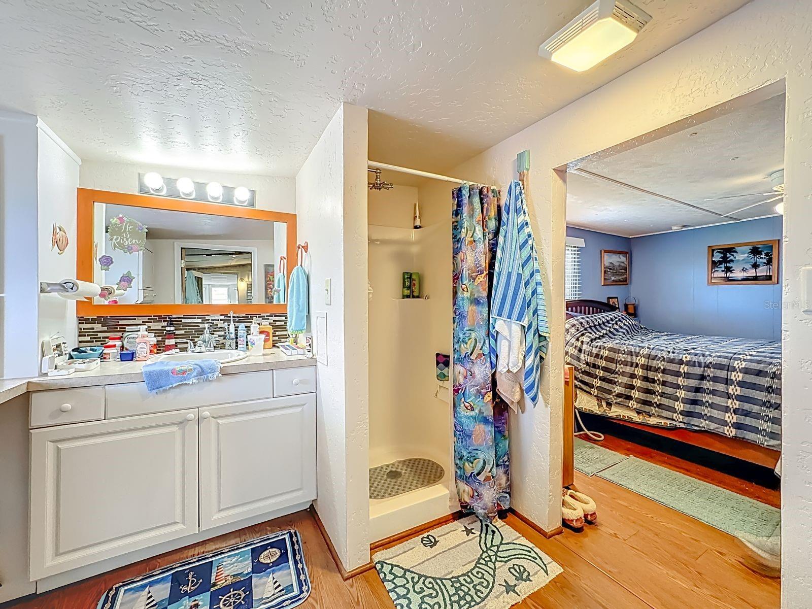 Image 19 of 31 For 411 Tropic Drive W