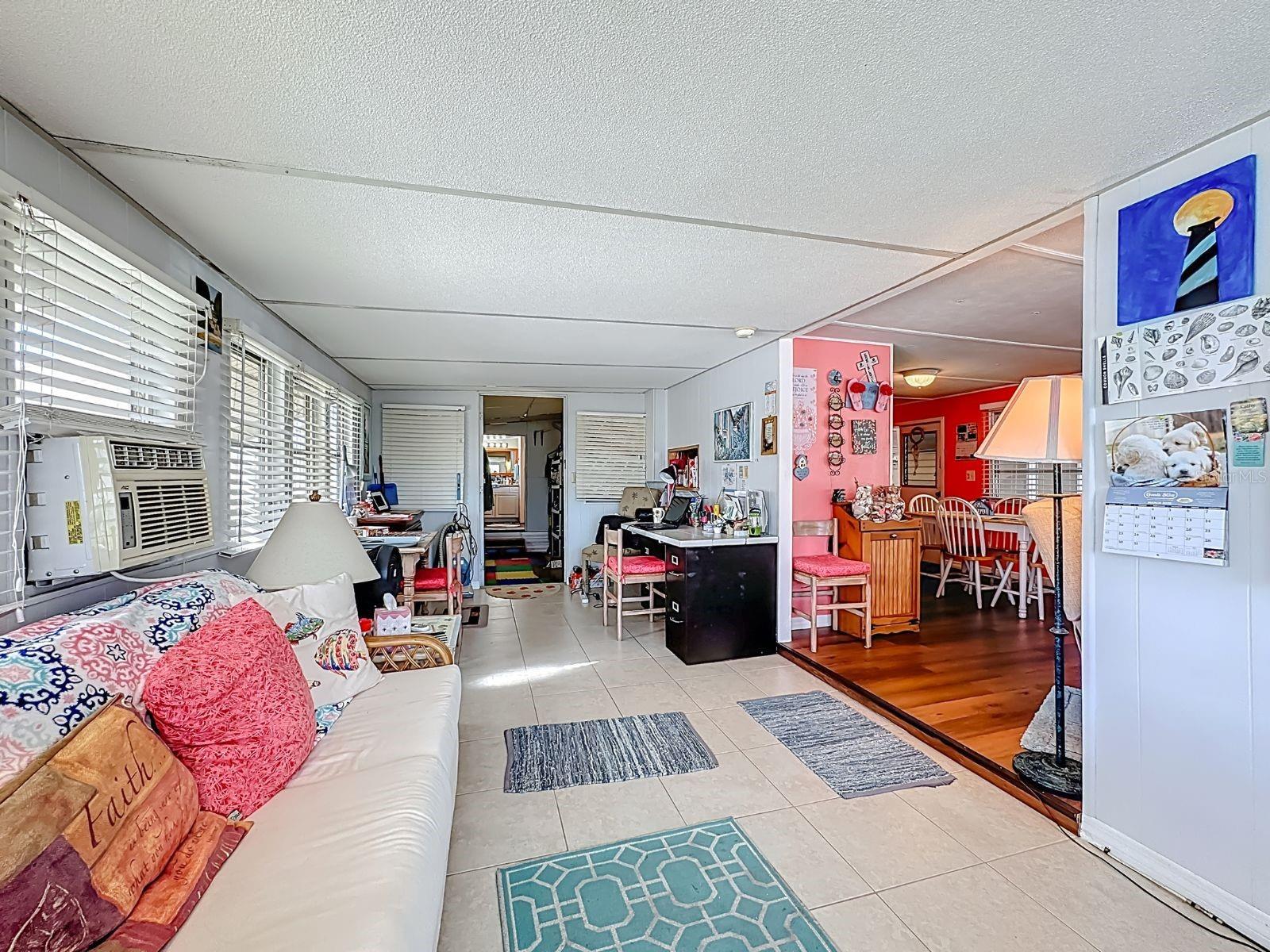 Image 2 of 31 For 411 Tropic Drive W