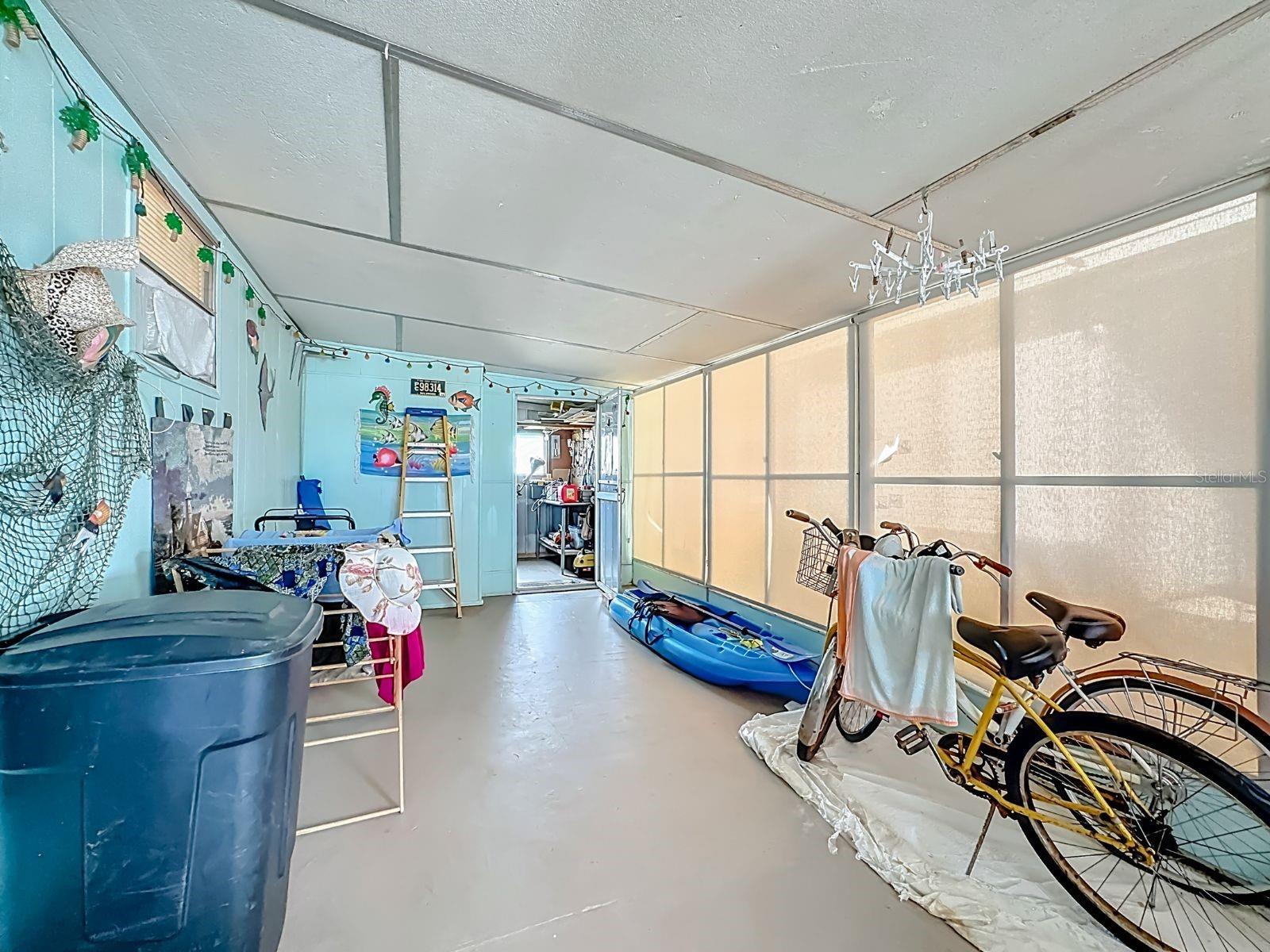 Image 24 of 31 For 411 Tropic Drive W