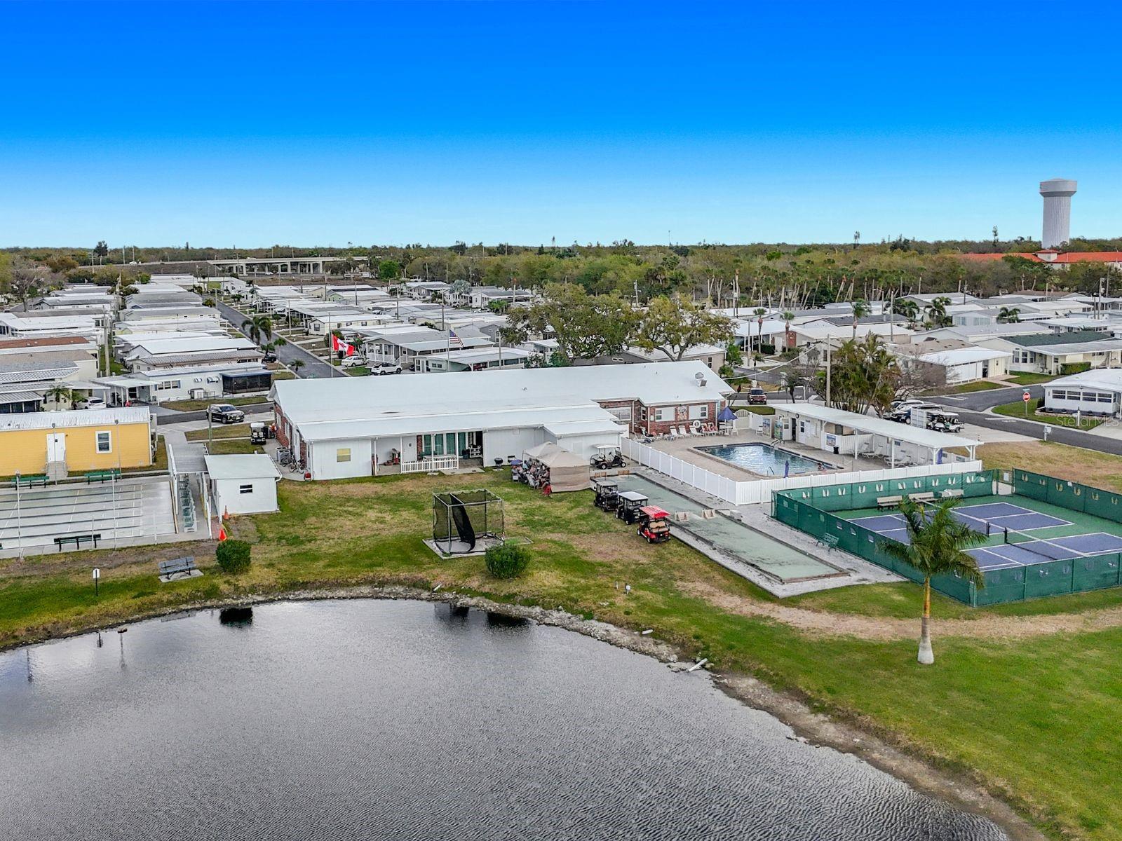 Image 30 of 31 For 411 Tropic Drive W