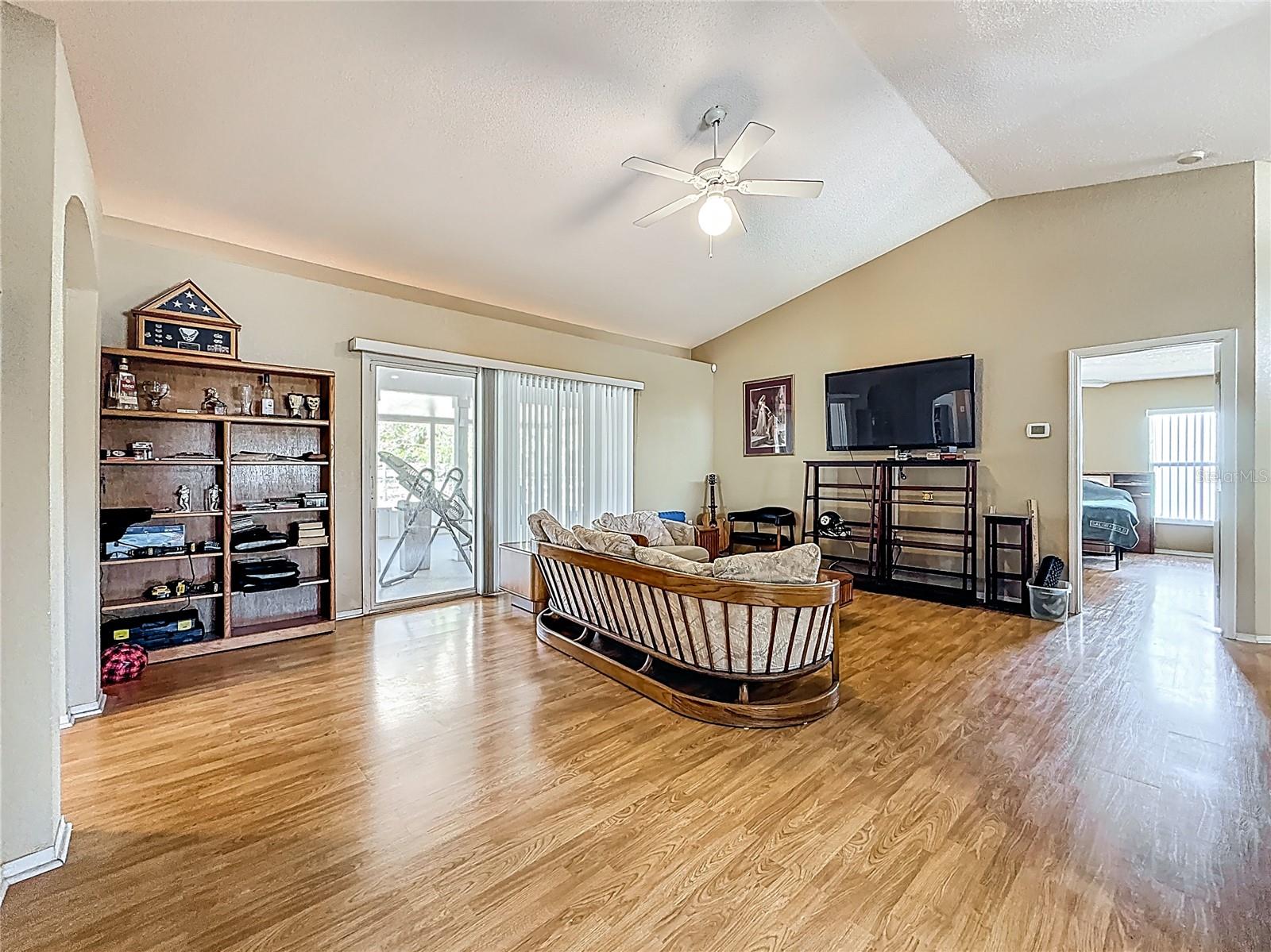 Image 21 of 74 For 1671 Taylor Brooke Drive